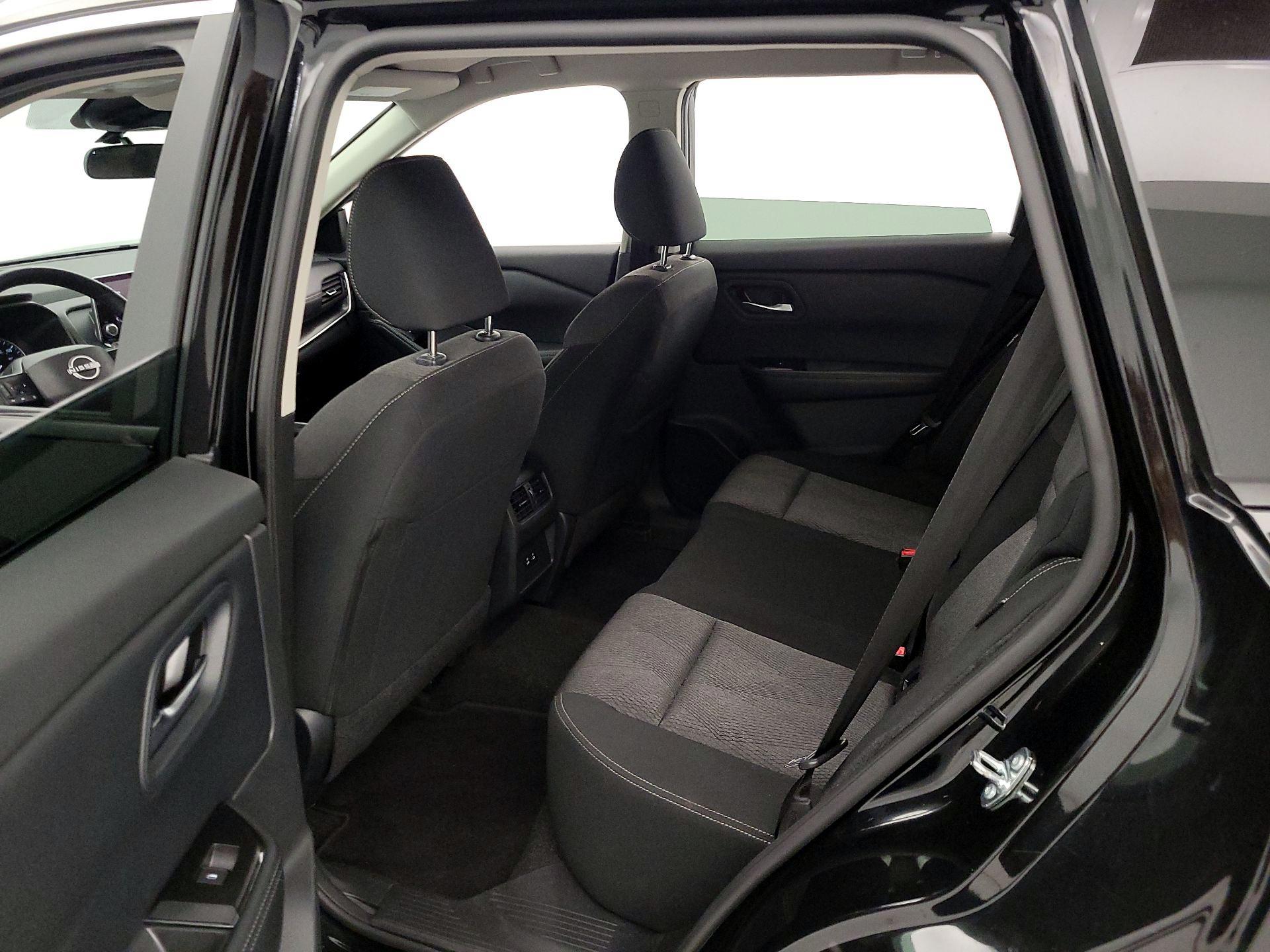 Thumbnail: 2025 Nissan Rogue - 19