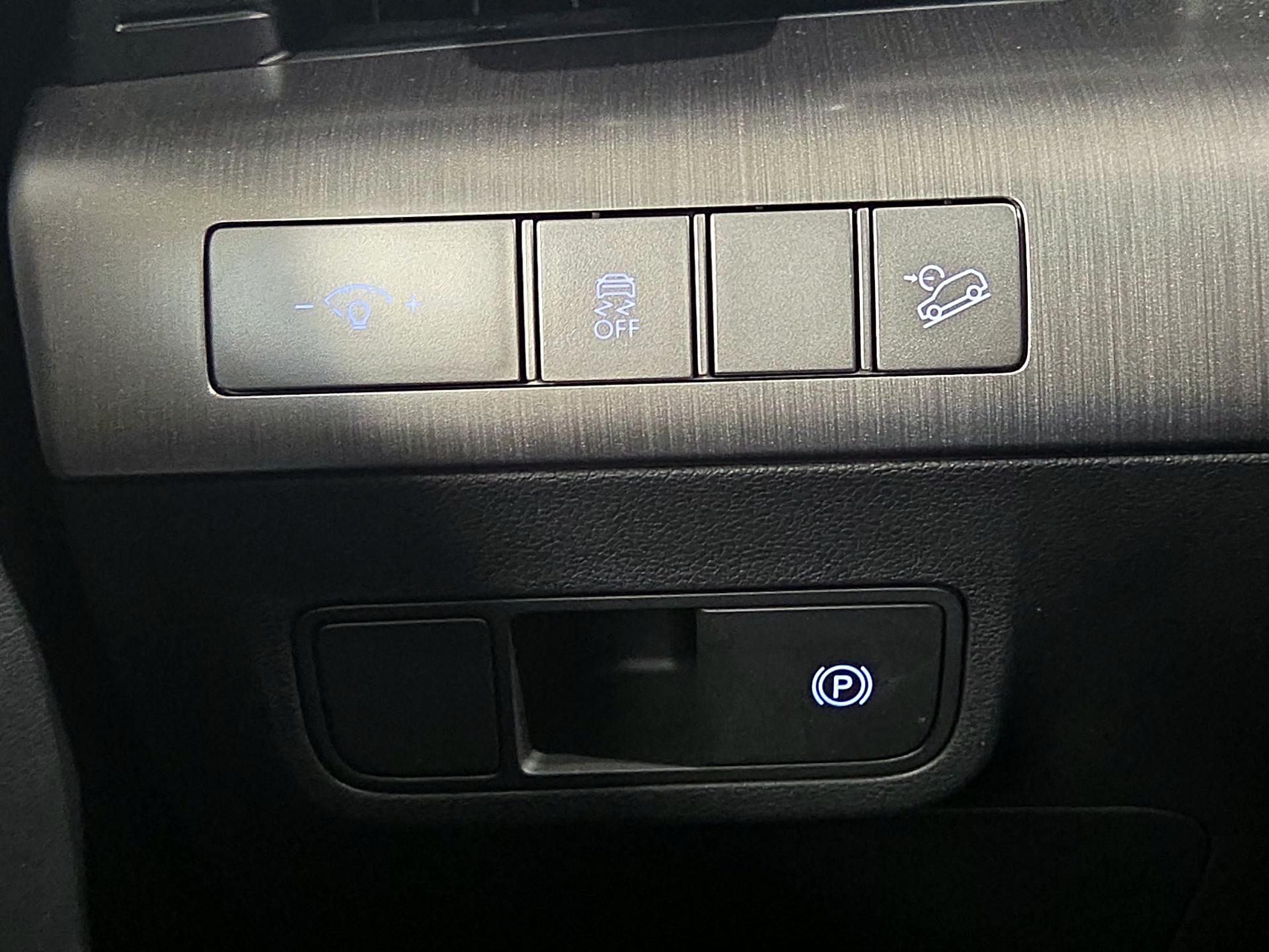 Thumbnail: 2025 Hyundai Kona - 13