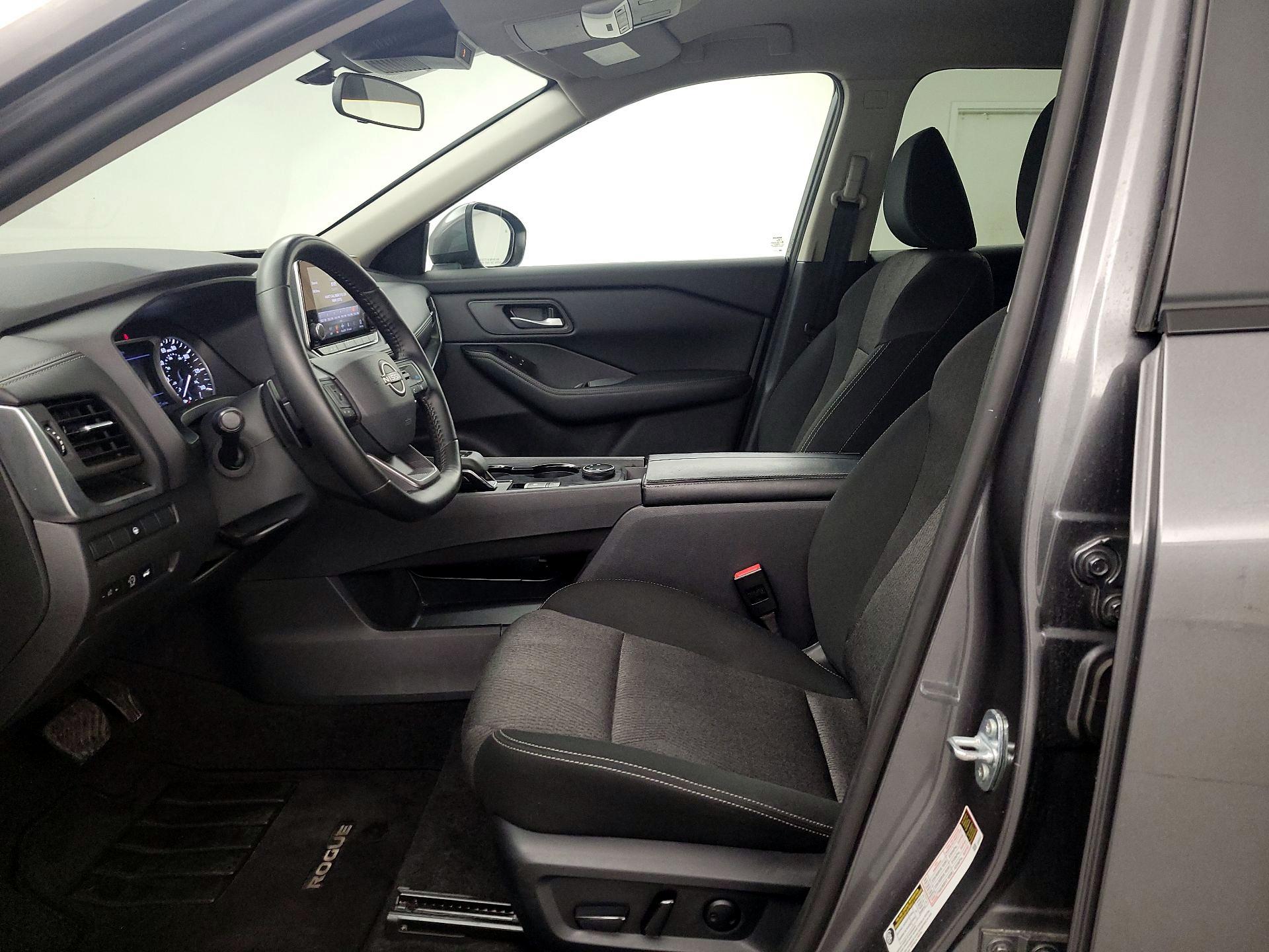 Thumbnail: 2025 Nissan Rogue - 11