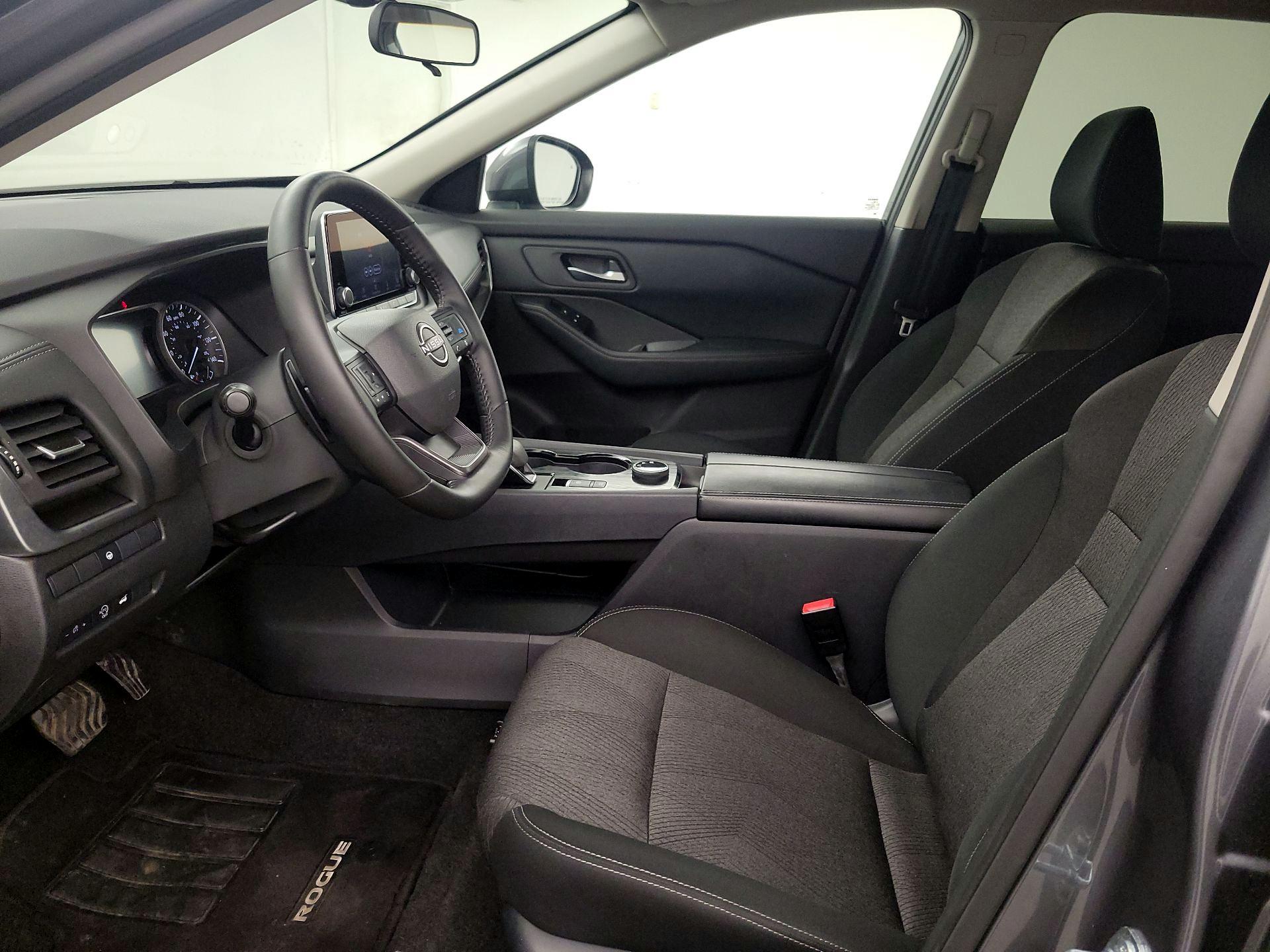 Thumbnail: 2025 Nissan Rogue - 11