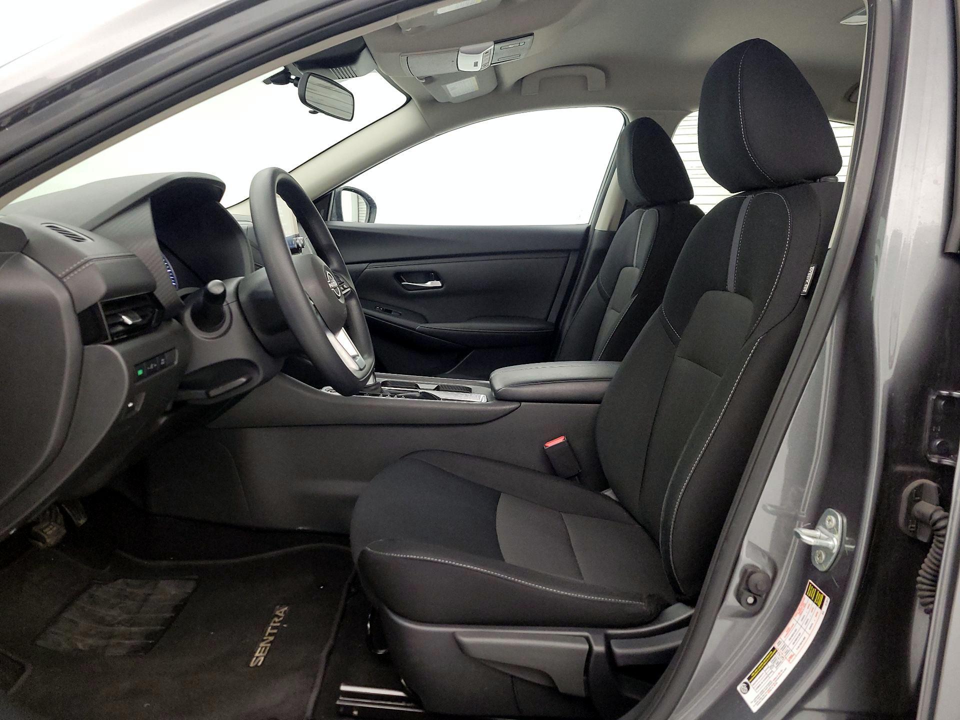 Thumbnail: 2025 Nissan Sentra - 11