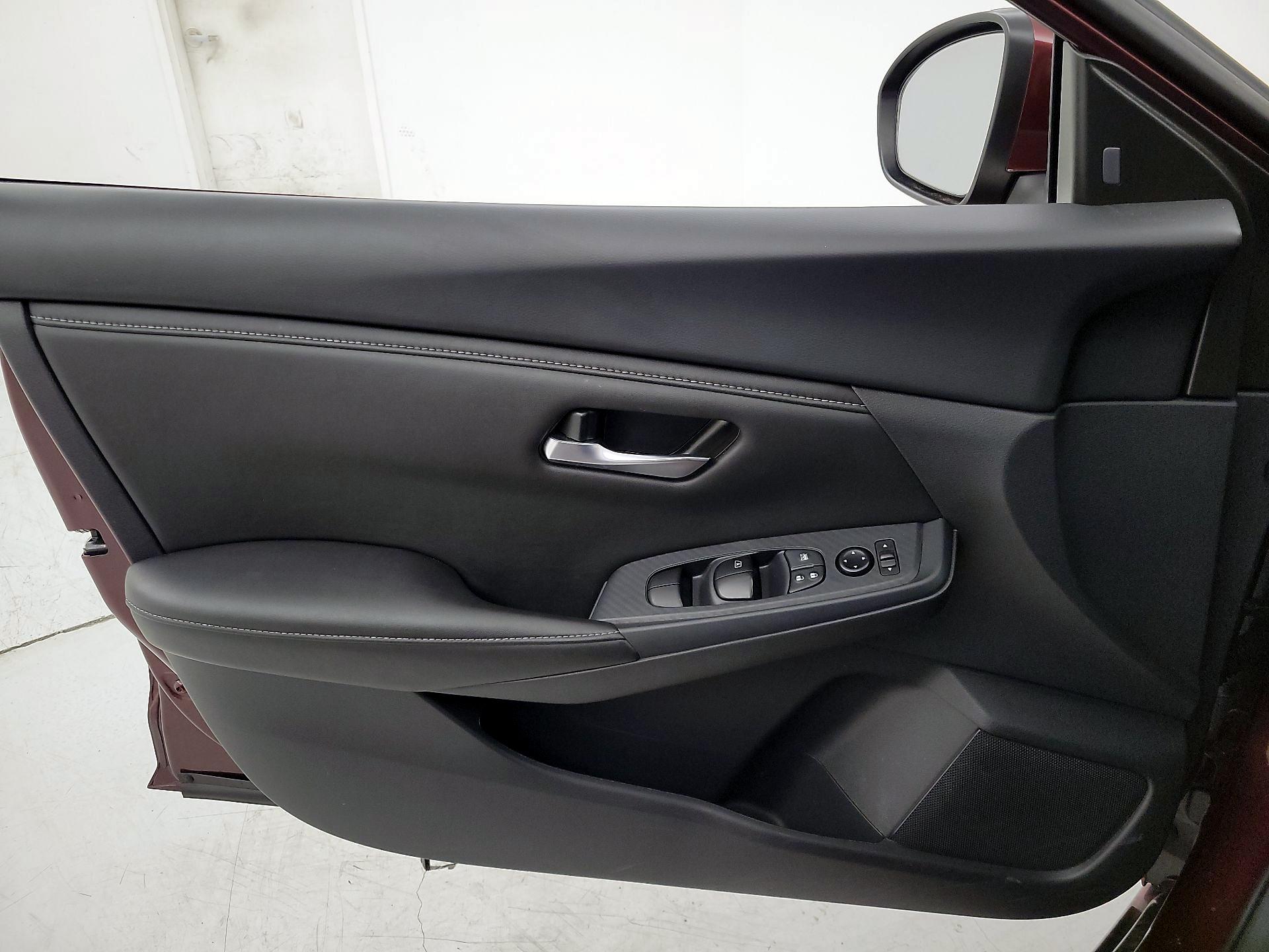 Thumbnail: 2025 Nissan Sentra - 12