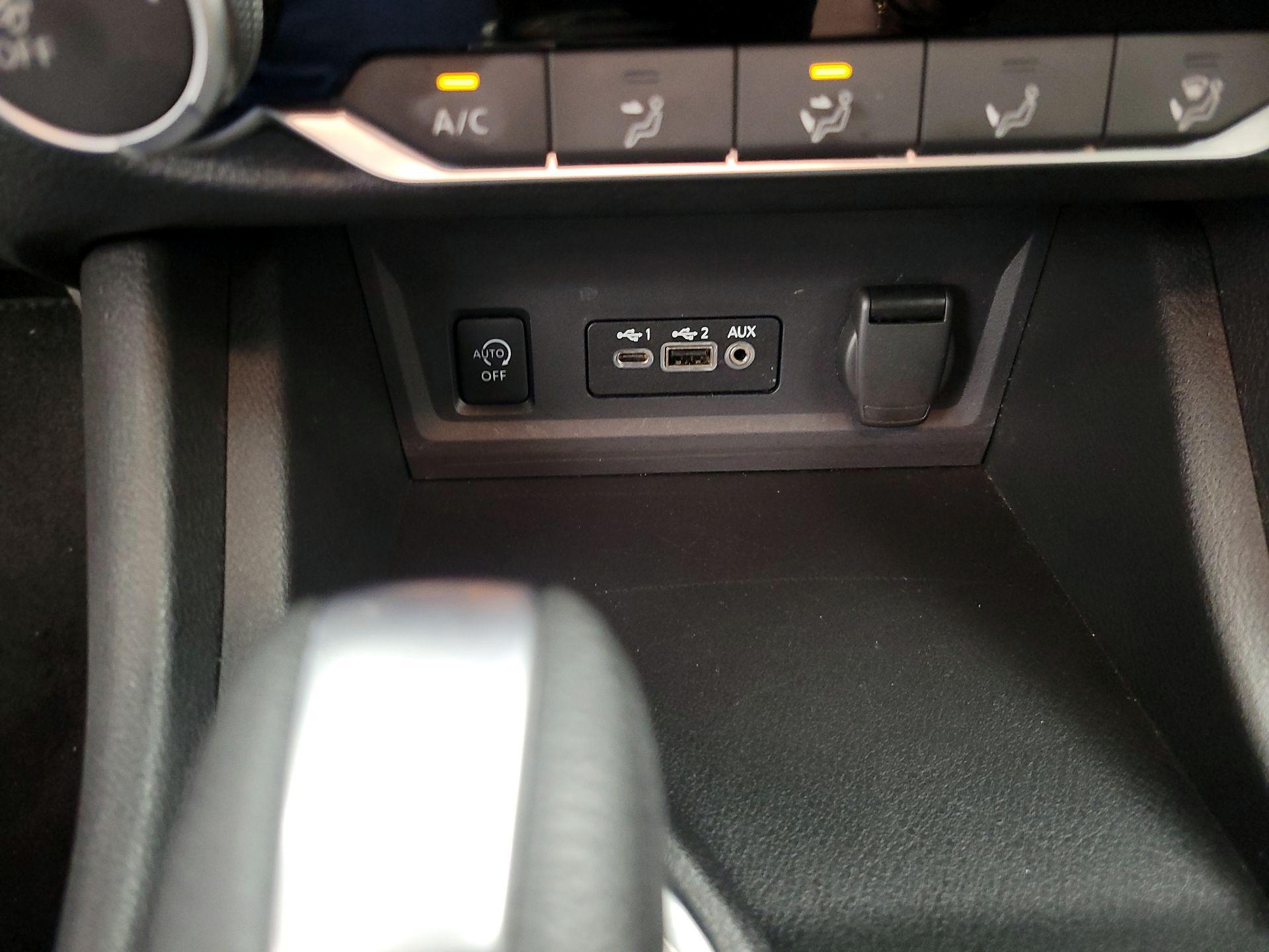 Thumbnail: 2025 Nissan Sentra - 18