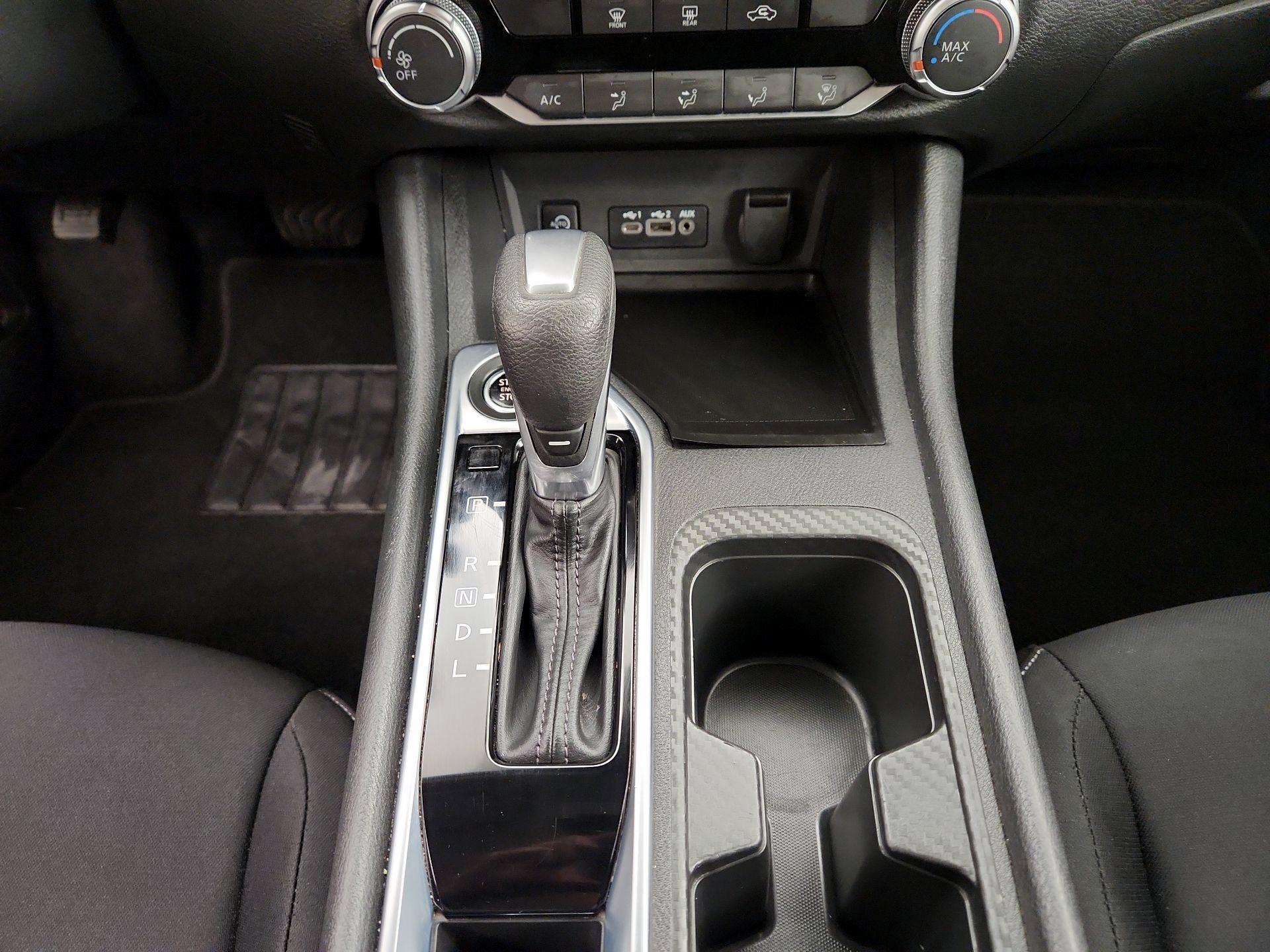 Thumbnail: 2025 Nissan Sentra - 17