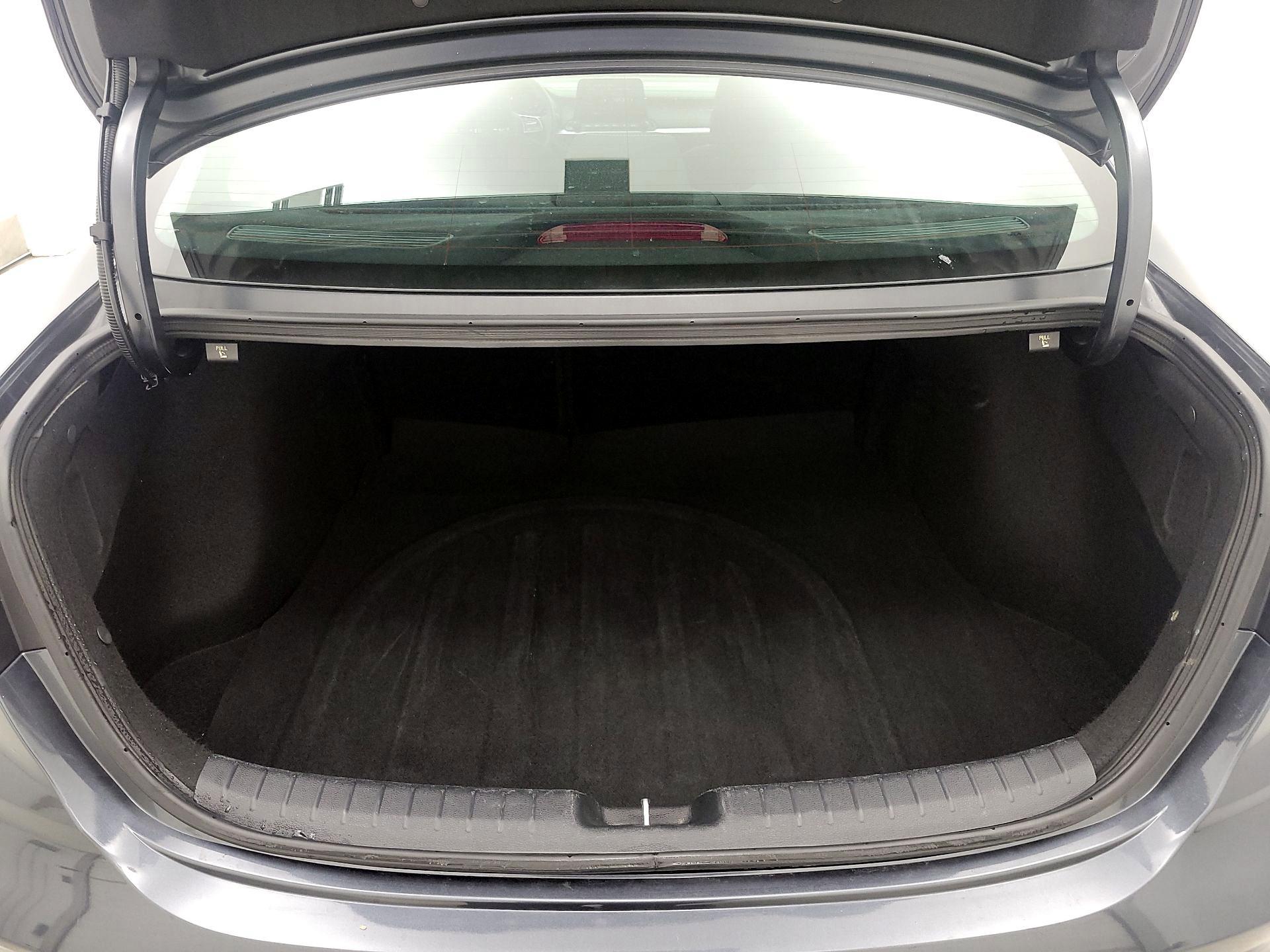 Thumbnail: 2024 Kia Forte - 18