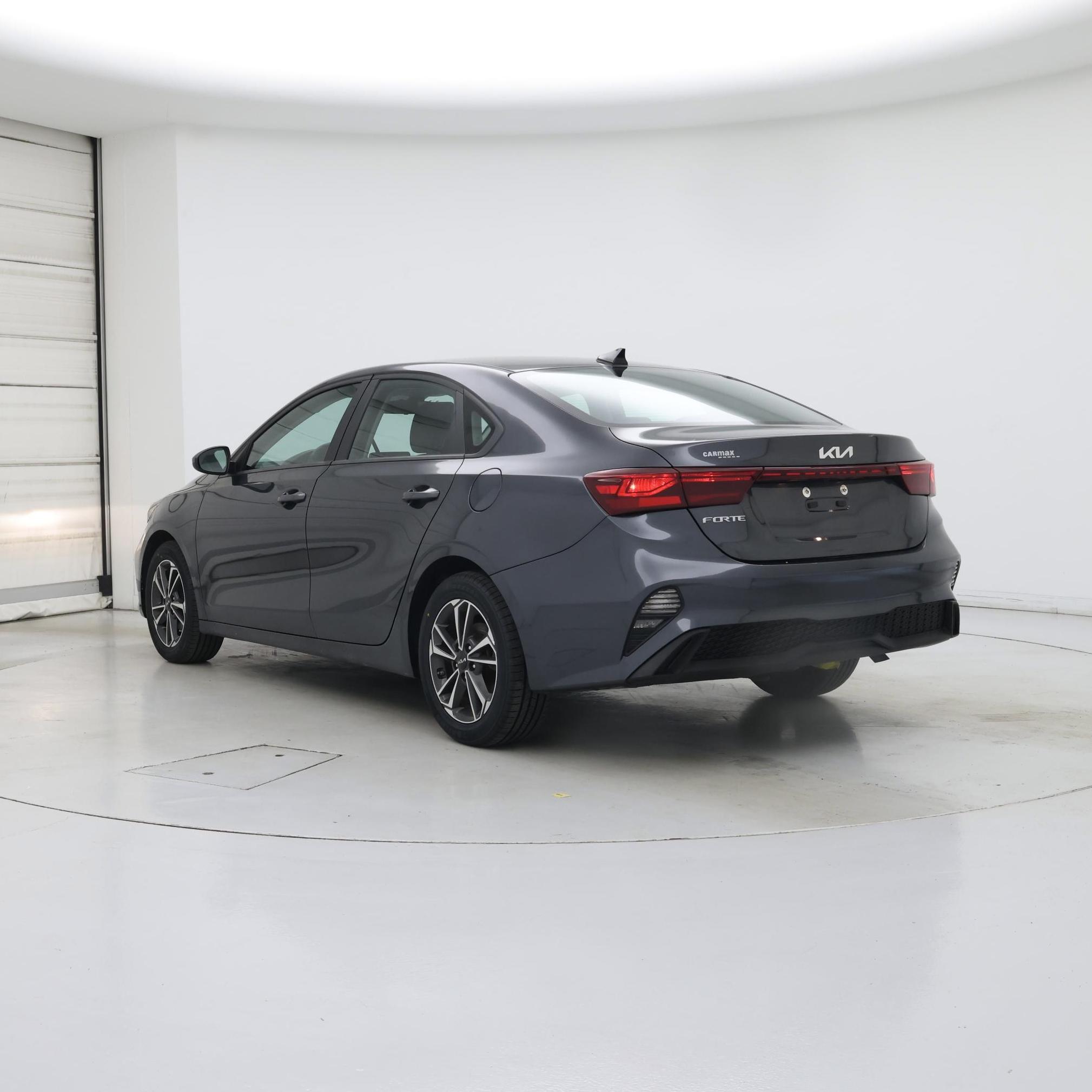 Thumbnail: 2024 Kia Forte - 2