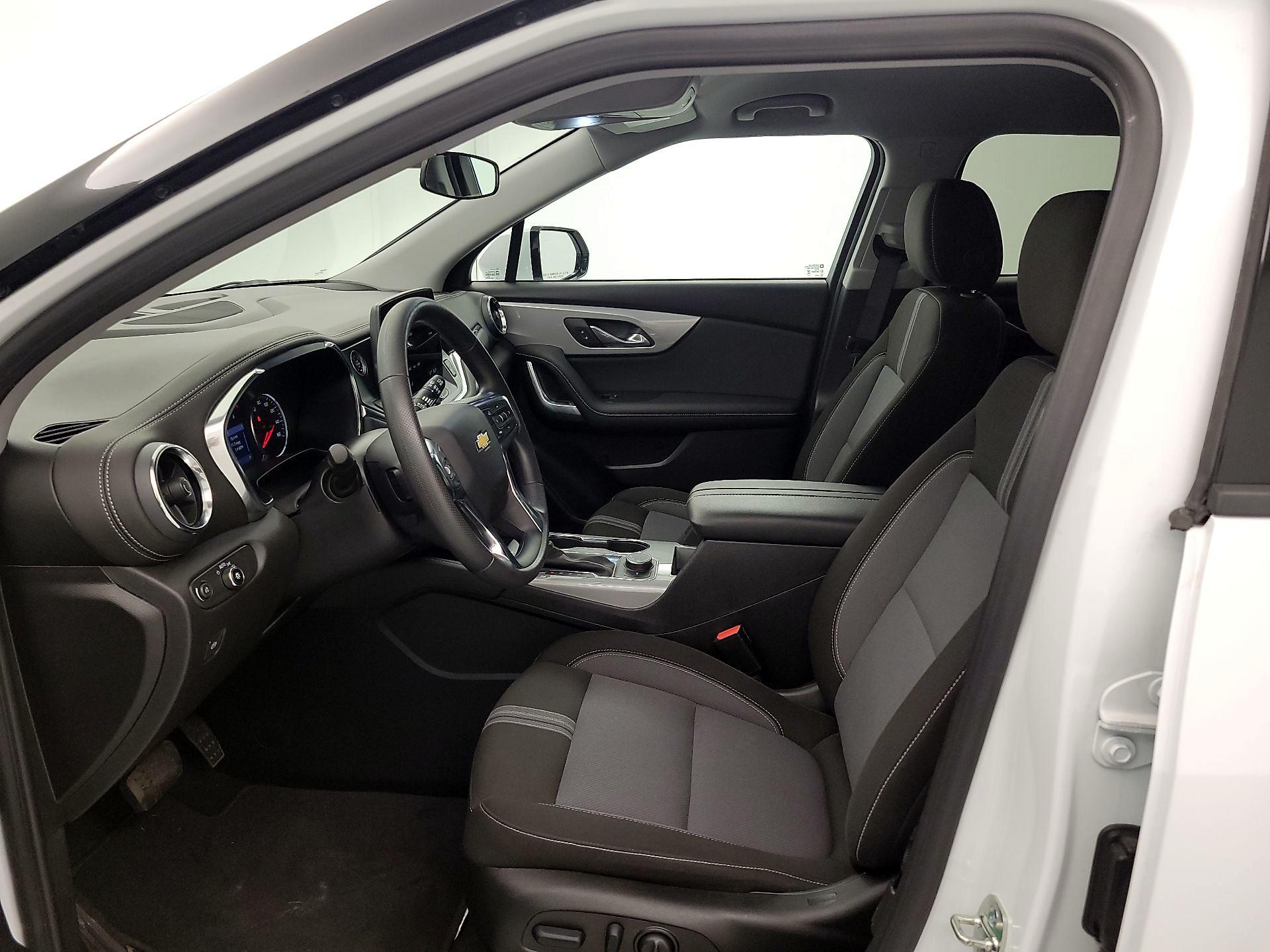 Thumbnail: 2025 Chevrolet Blazer - 11