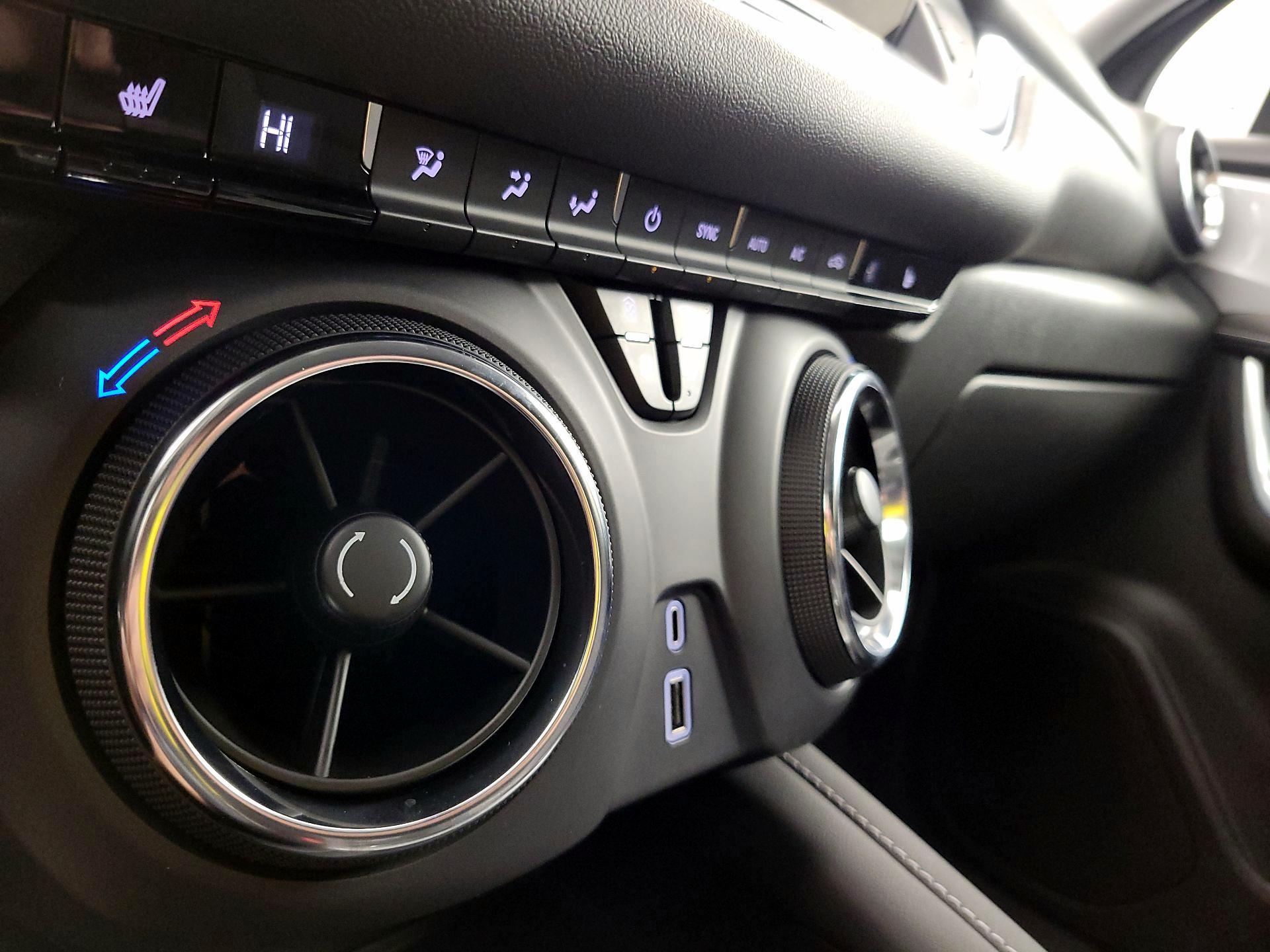 Thumbnail: 2025 Chevrolet Blazer - 16