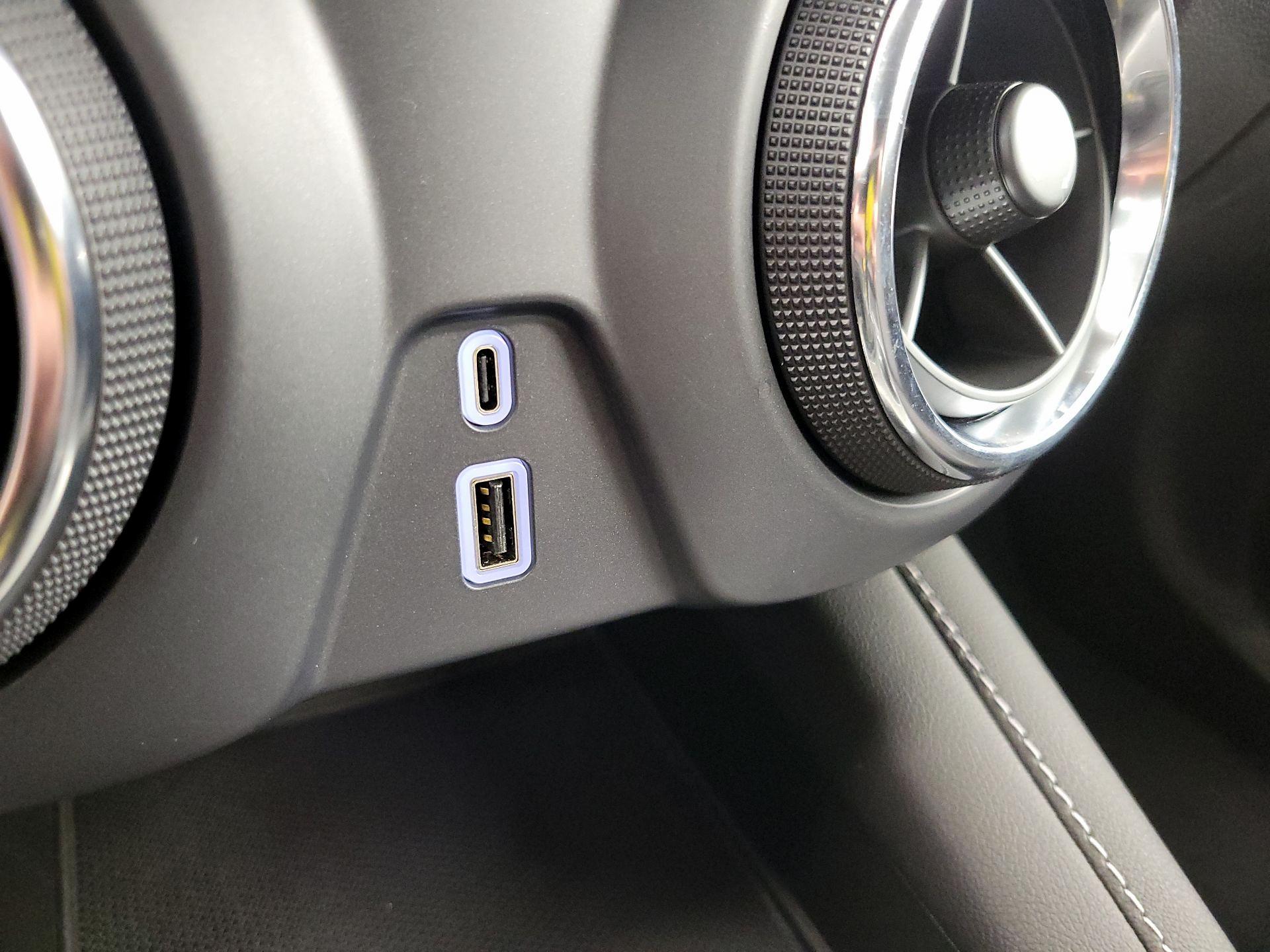 Thumbnail: 2025 Chevrolet Blazer - 18