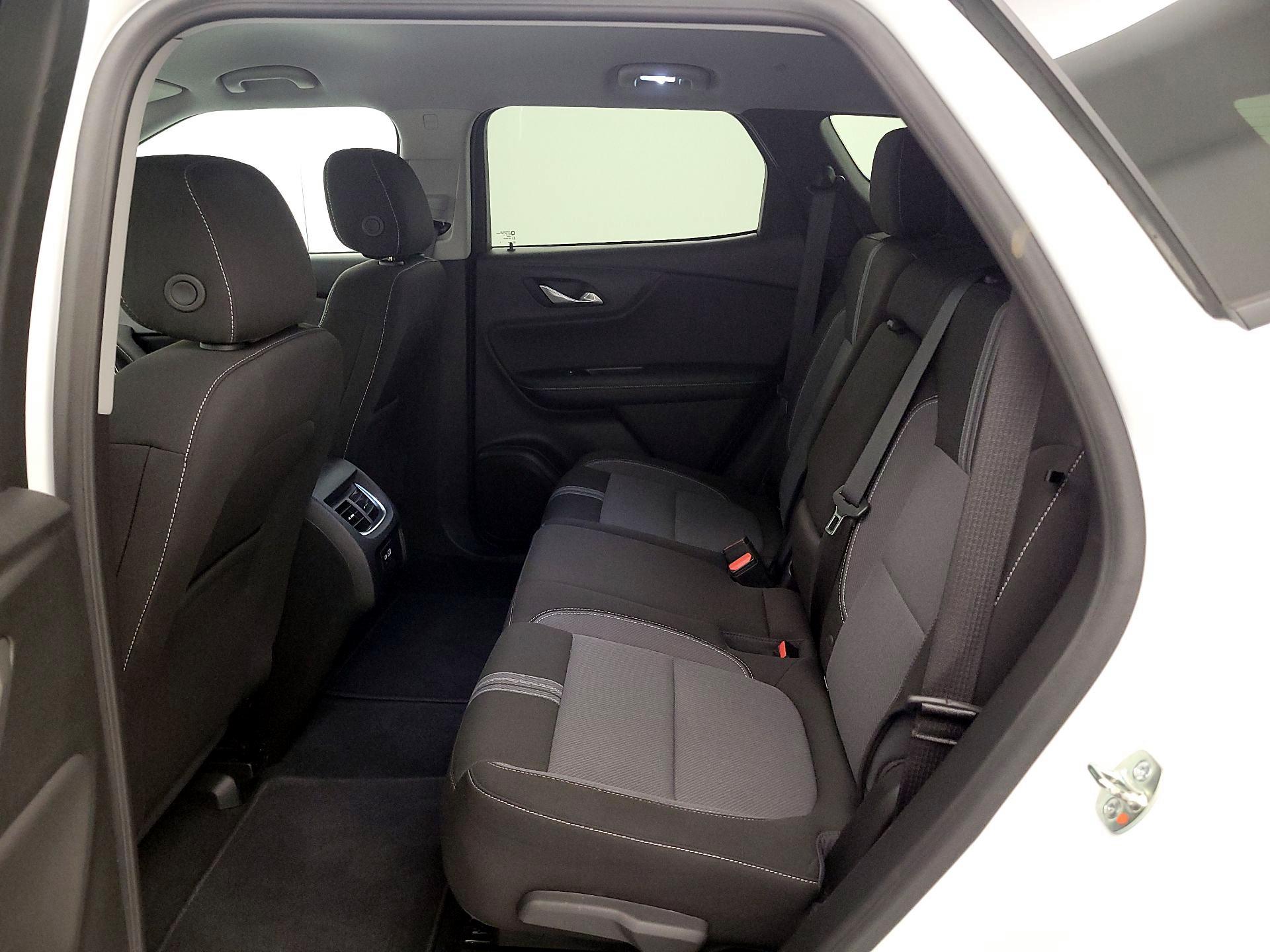 Thumbnail: 2025 Chevrolet Blazer - 19