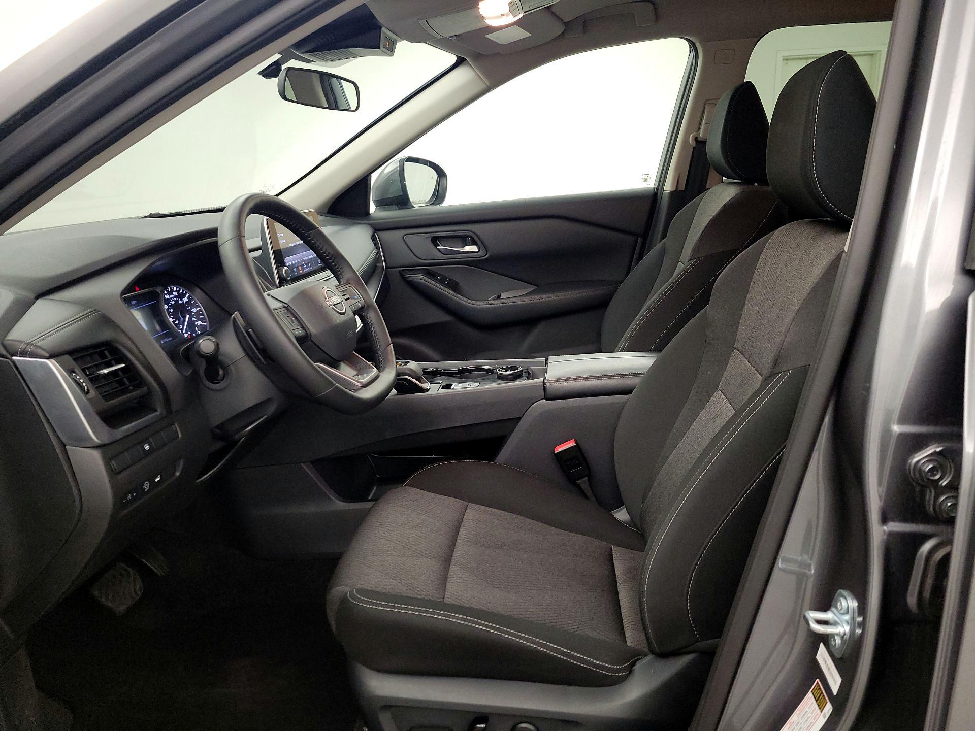 Thumbnail: 2025 Nissan Rogue - 11