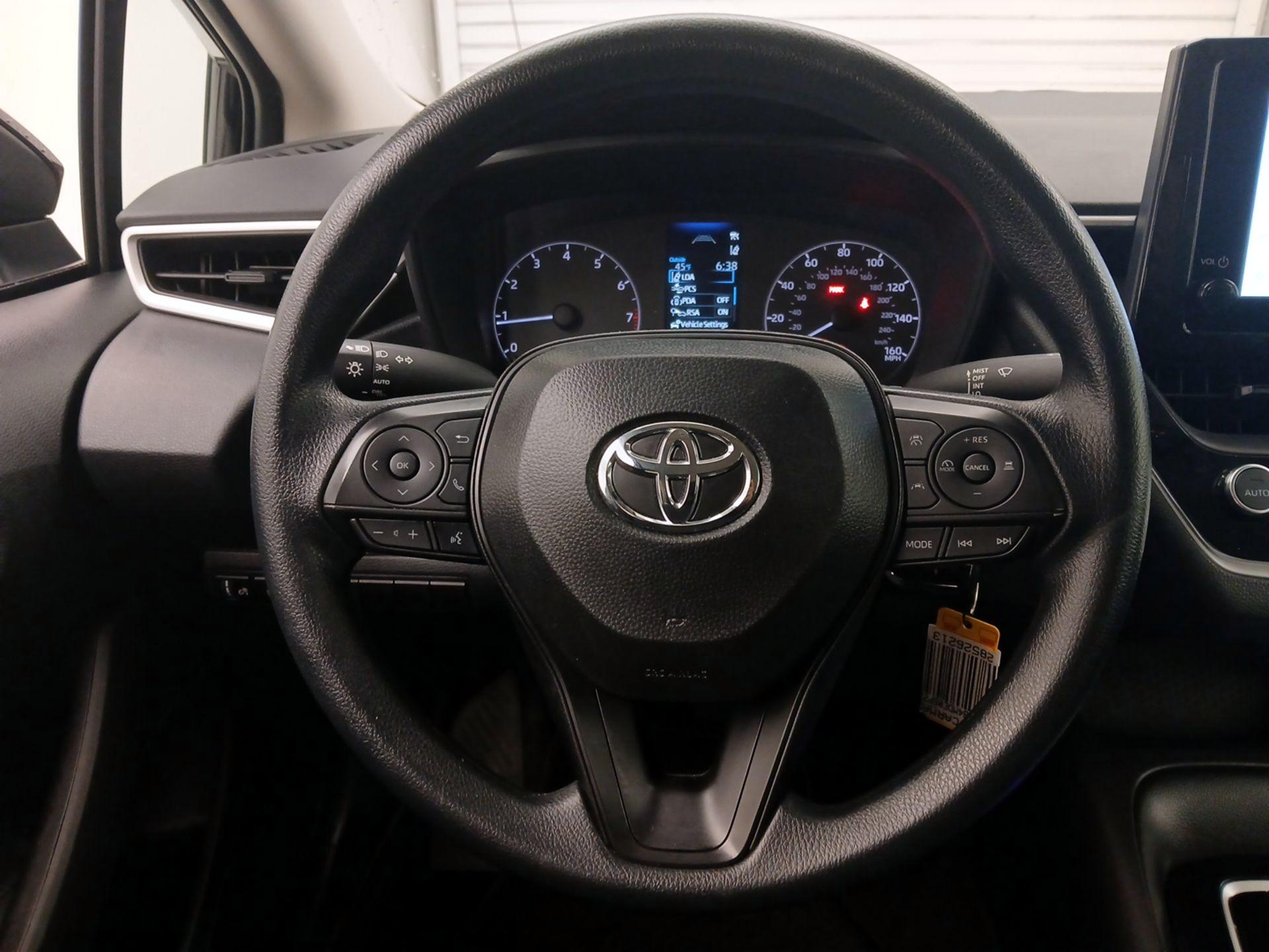 Thumbnail: 2025 Toyota Corolla - 10