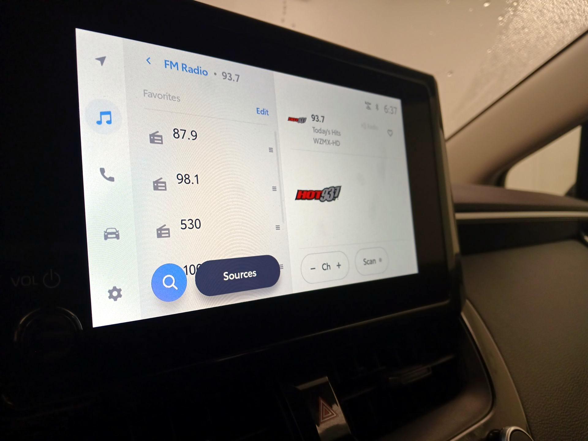 Thumbnail: 2025 Toyota Corolla - 15