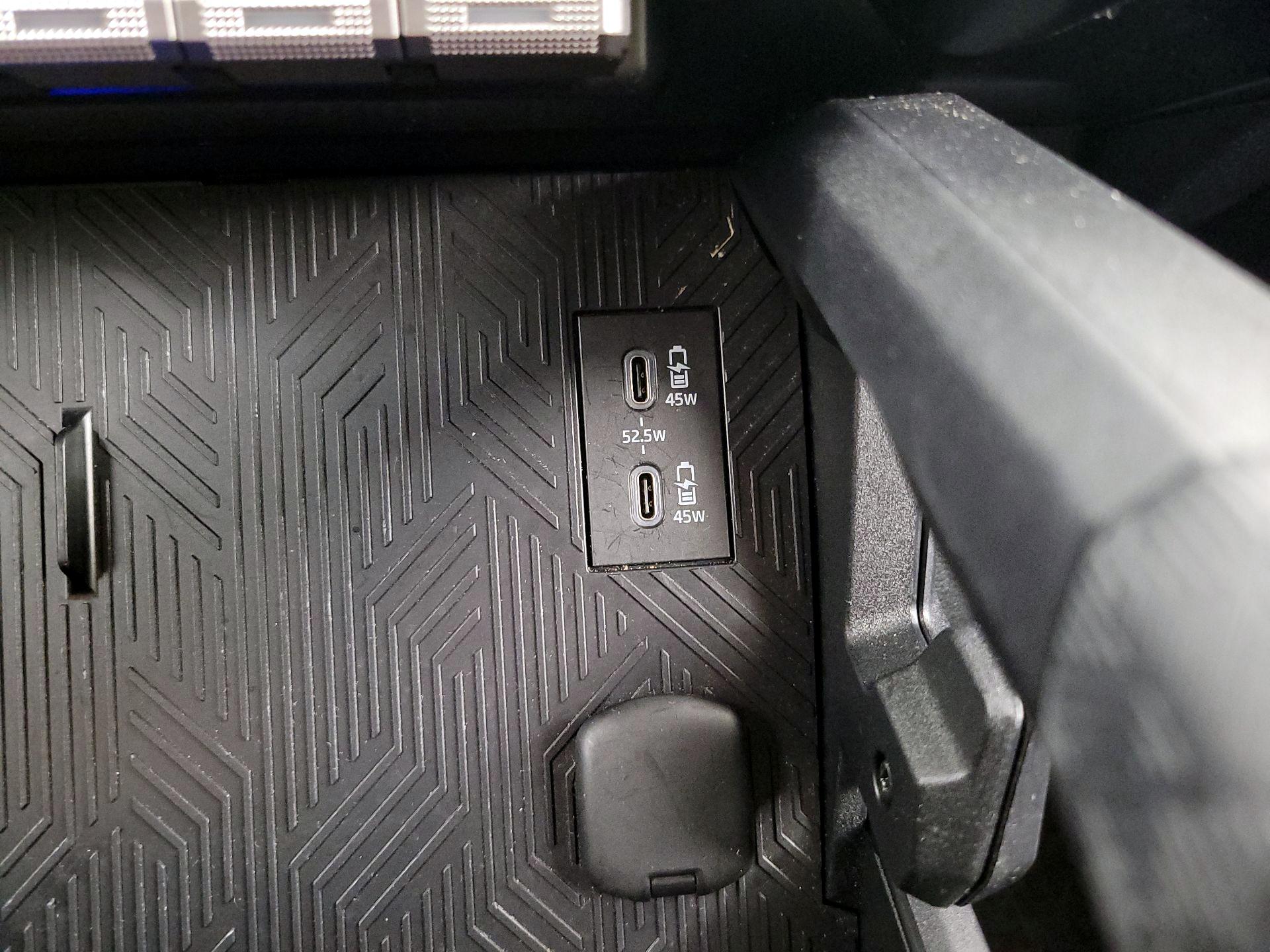 Thumbnail: 2025 Toyota 4Runner - 18