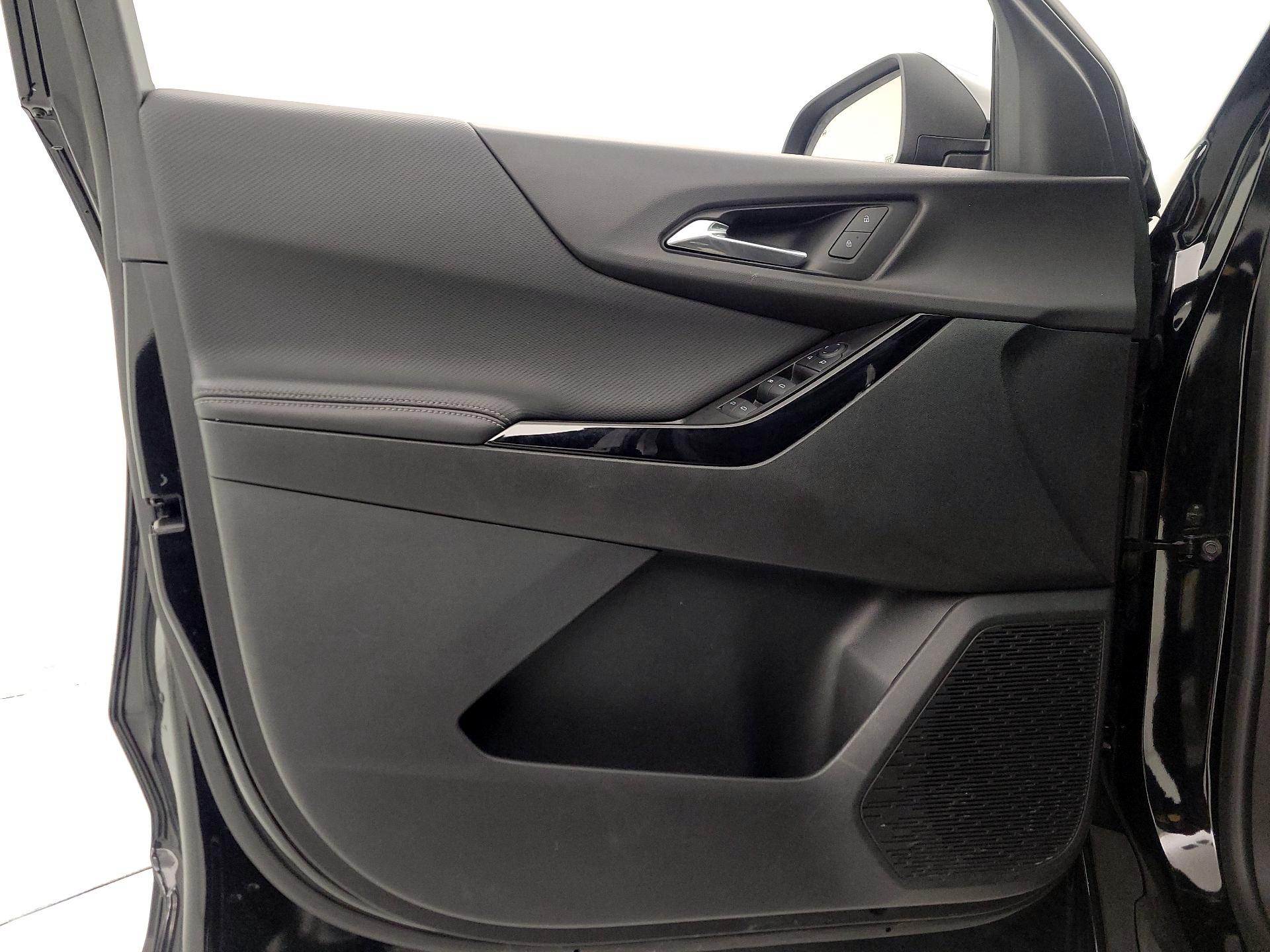 Thumbnail: 2025 Chevrolet Equinox - 12