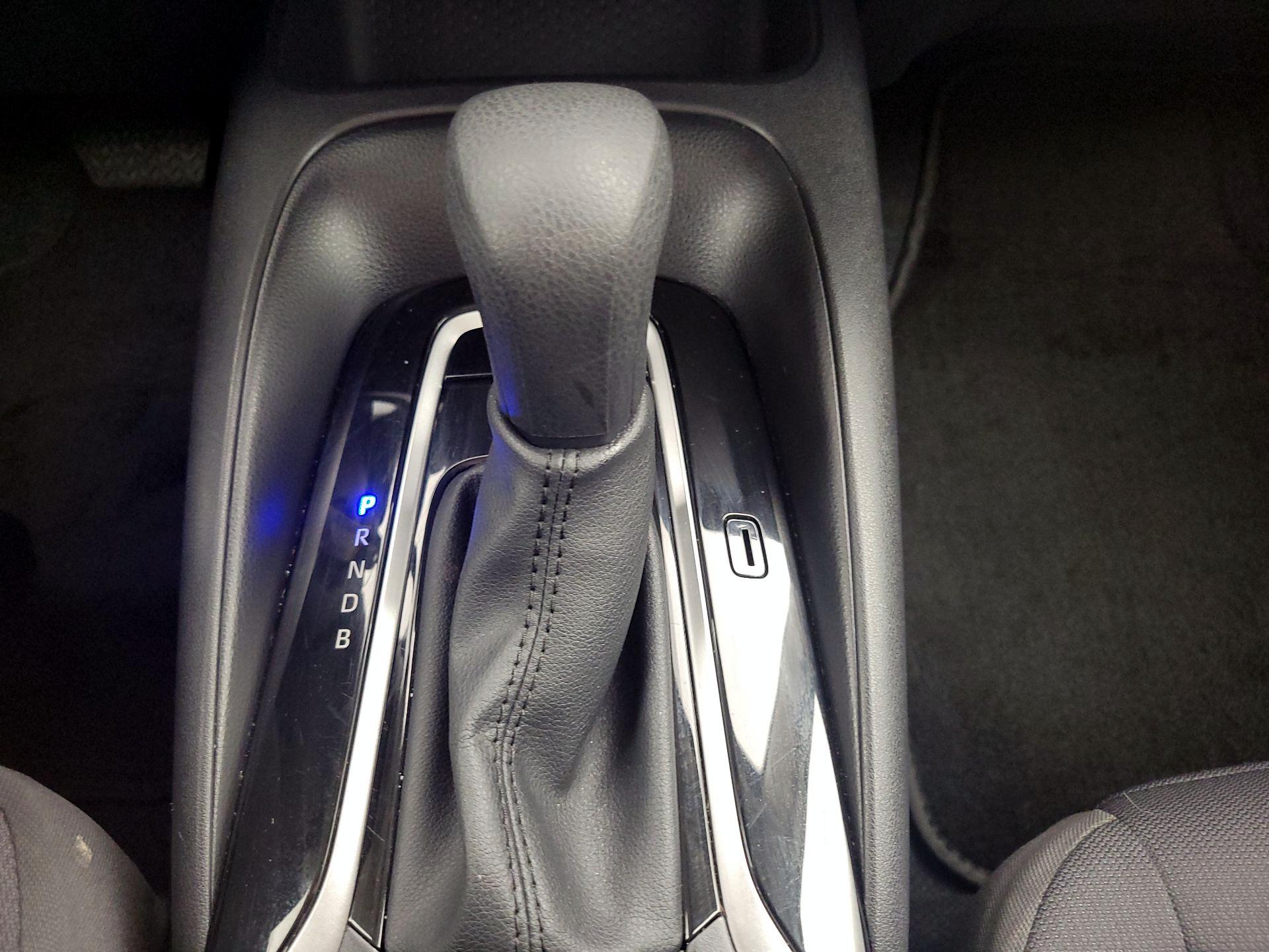 Thumbnail: 2025 Toyota Corolla - 18