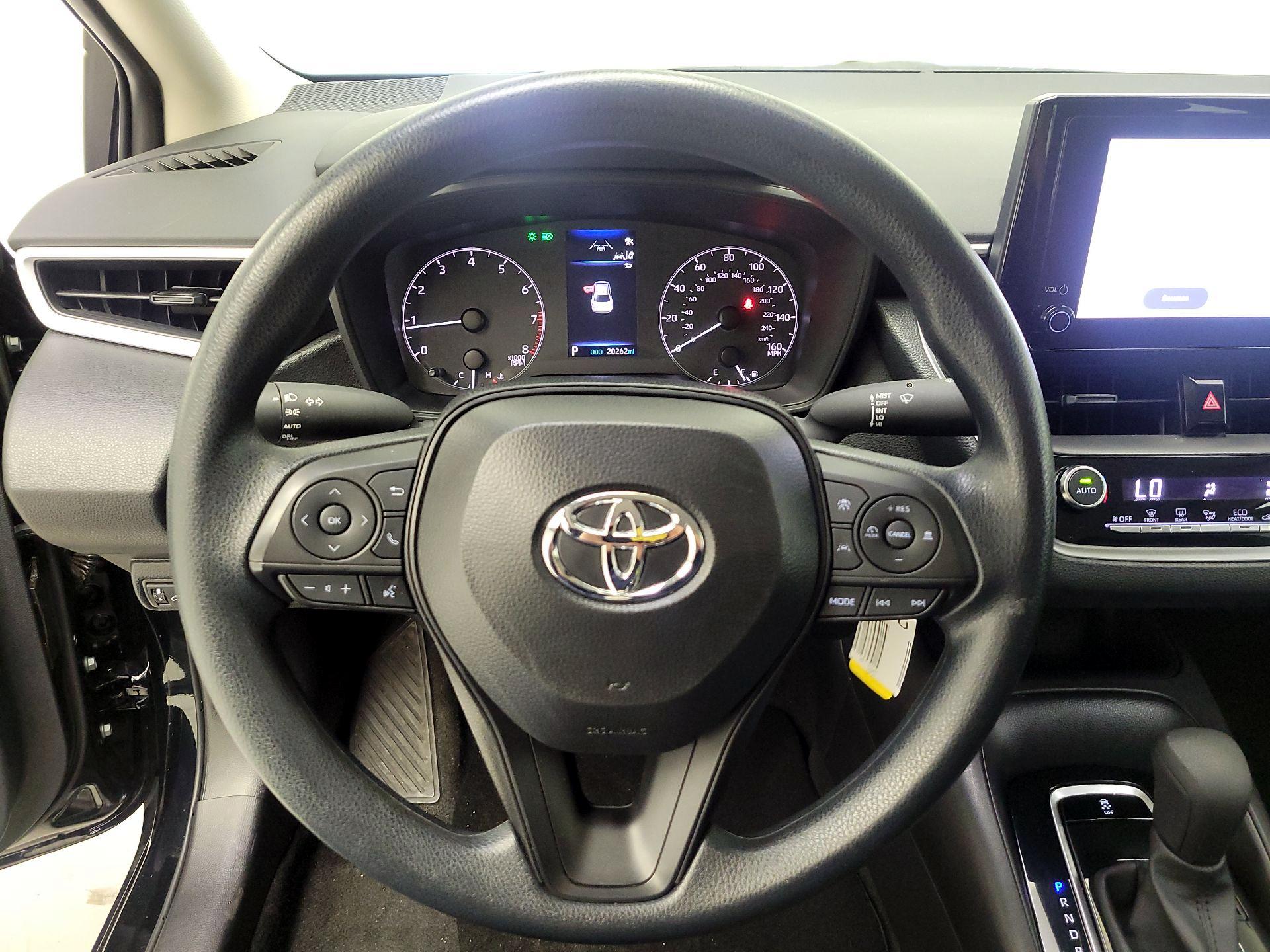 Thumbnail: 2025 Toyota Corolla - 10