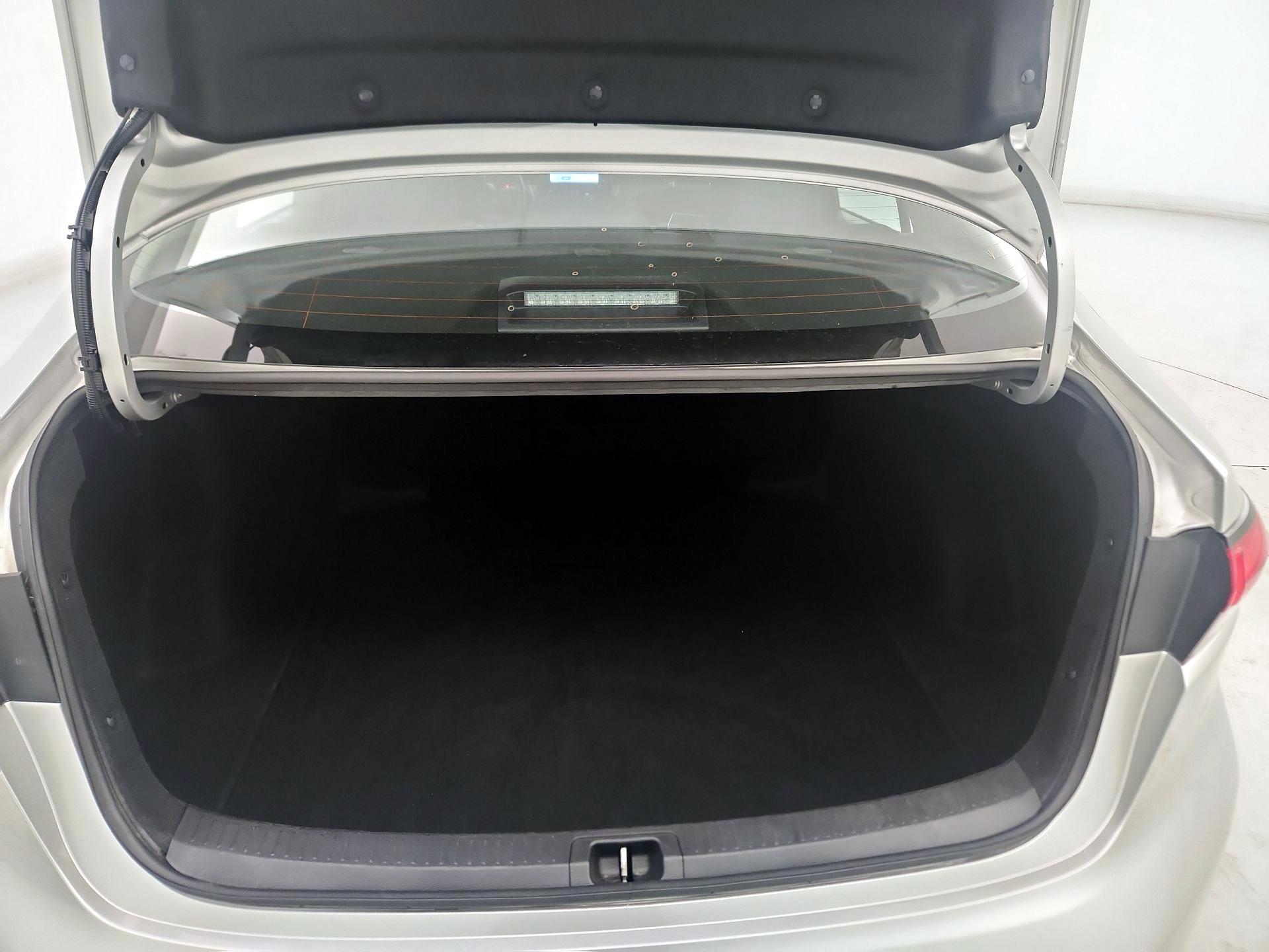 Thumbnail: 2025 Toyota Corolla - 20