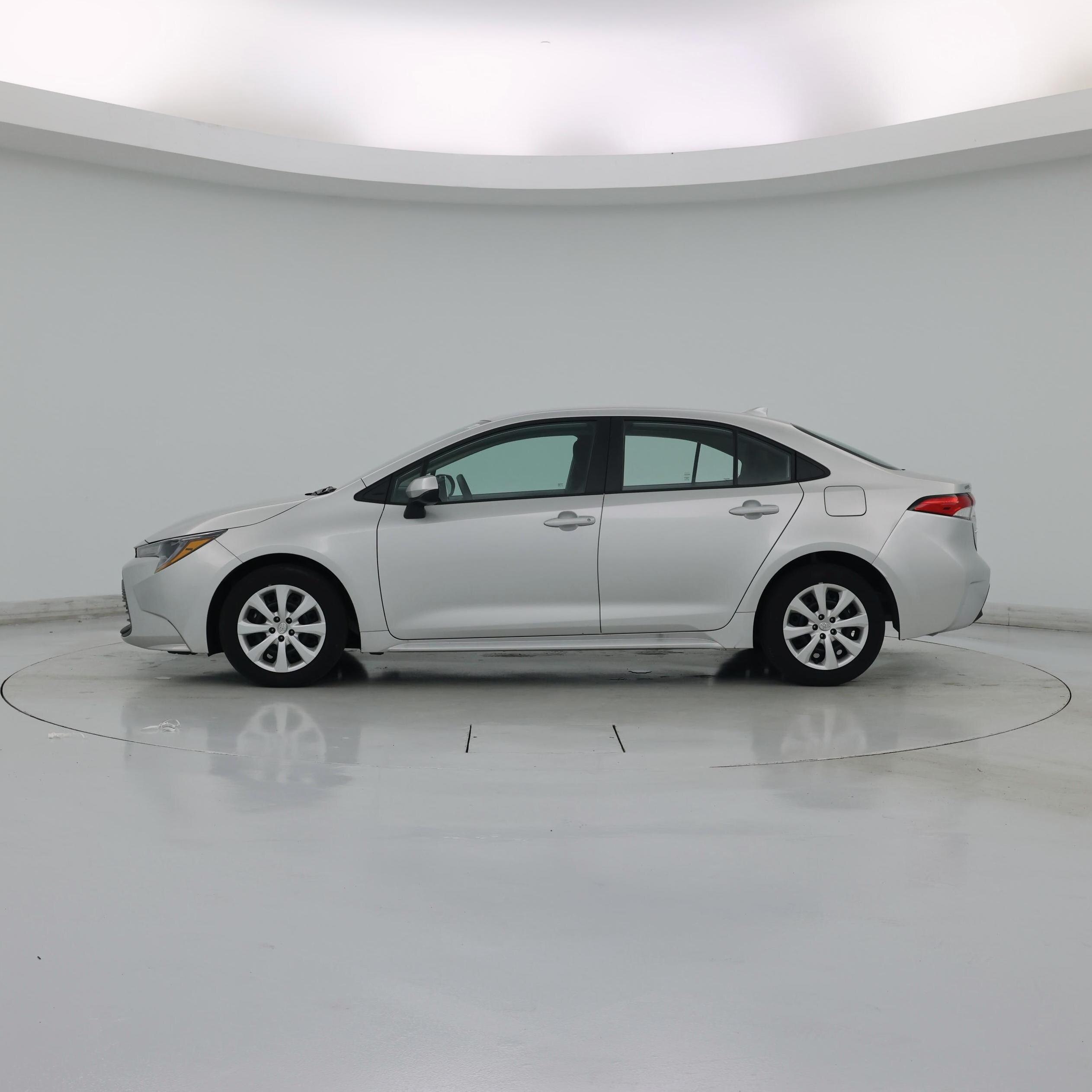 Thumbnail: 2025 Toyota Corolla - 3