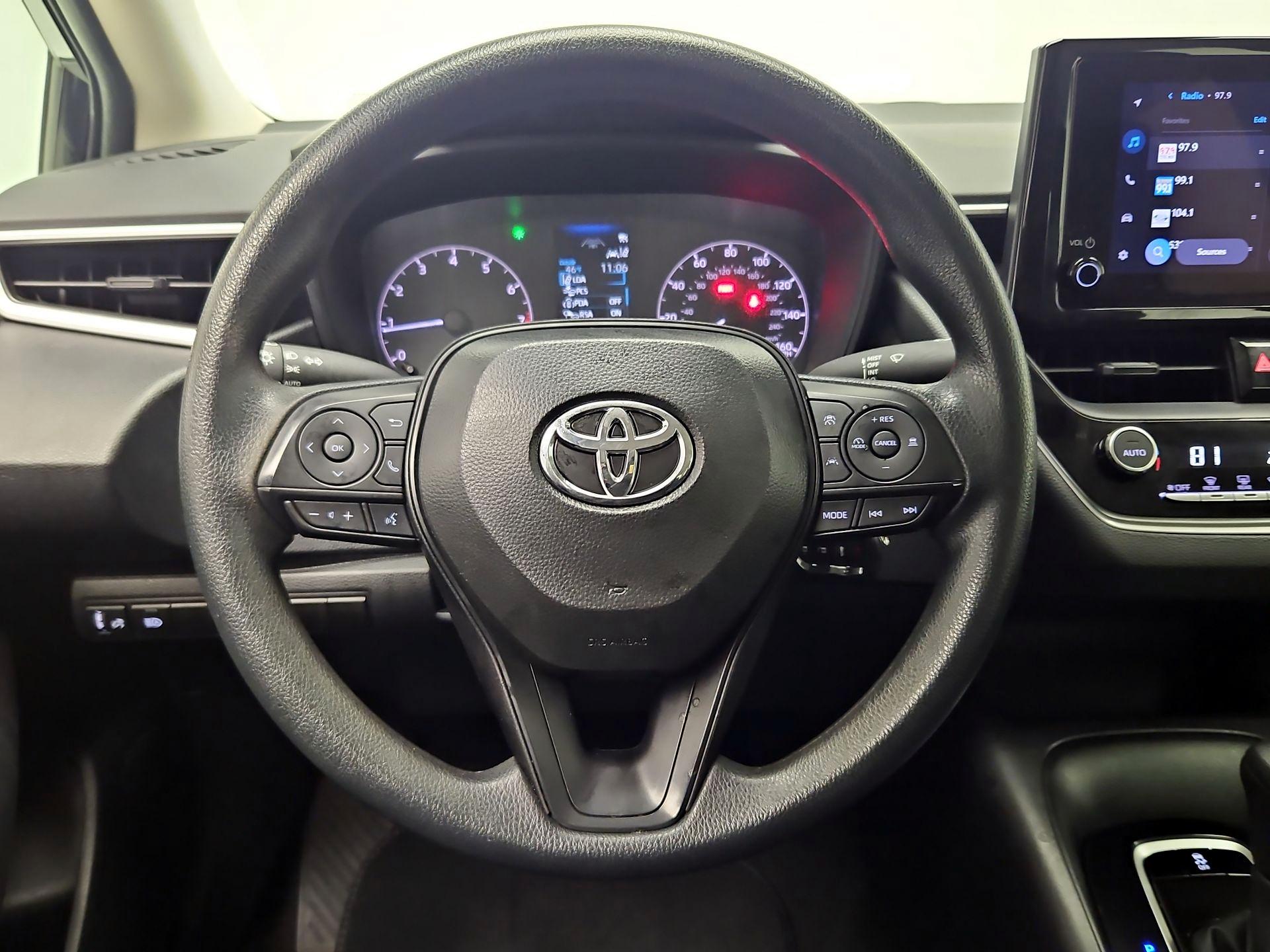 Thumbnail: 2025 Toyota Corolla - 10