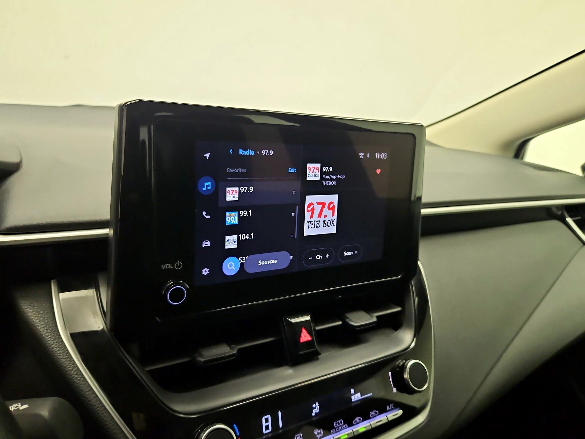 Thumbnail: 2025 Toyota Corolla - 15