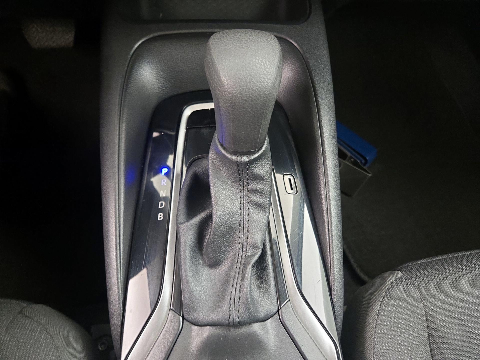 Thumbnail: 2025 Toyota Corolla - 17