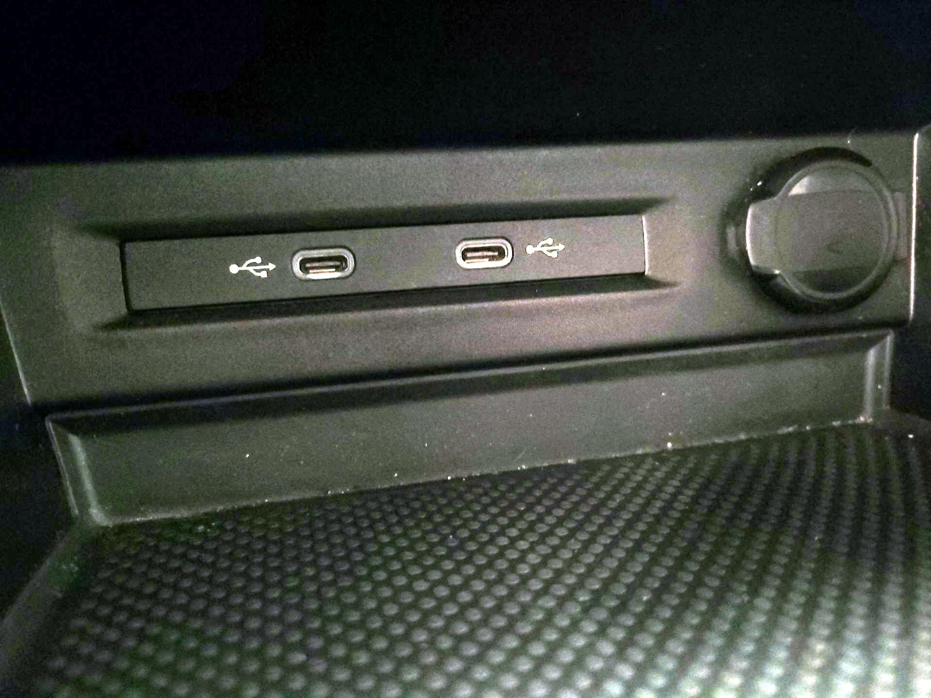 Thumbnail: 2025 Volkswagen Taos - 18