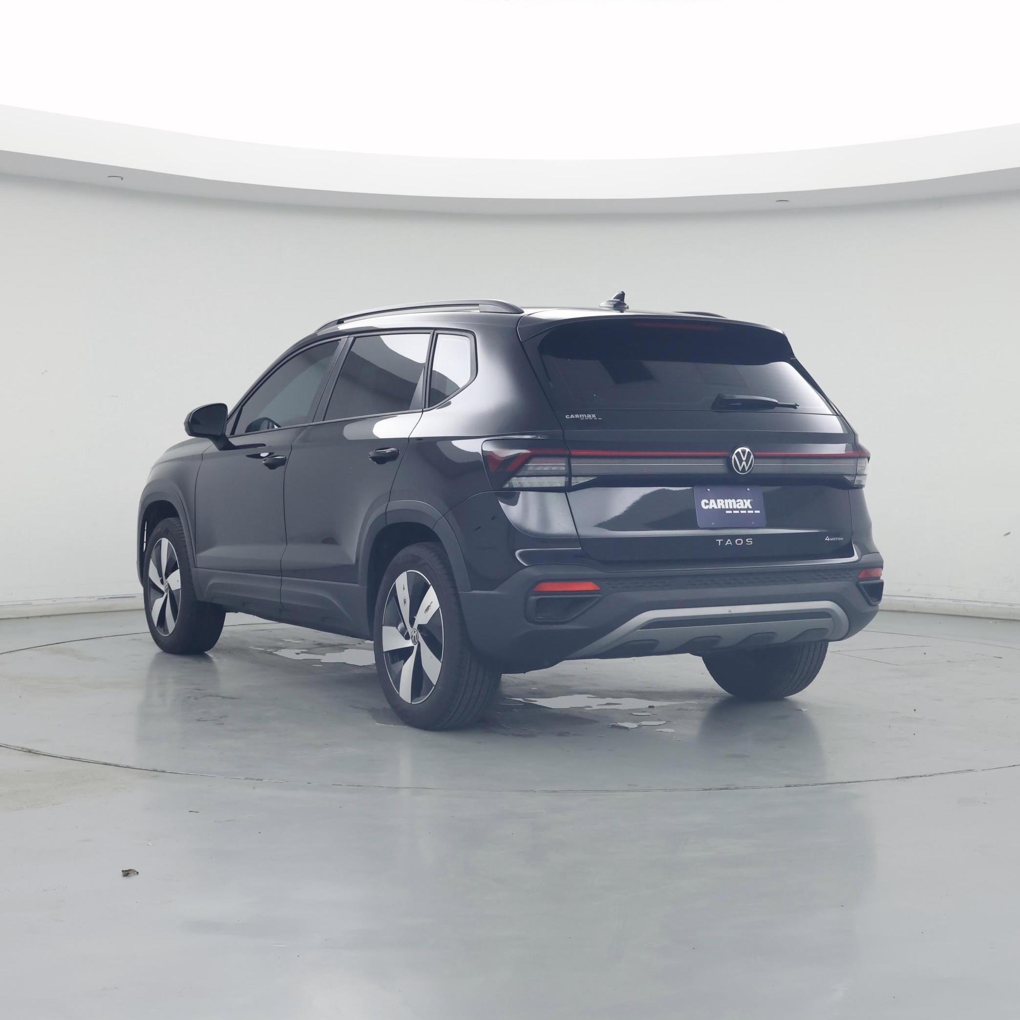 Thumbnail: 2025 Volkswagen Taos - 2