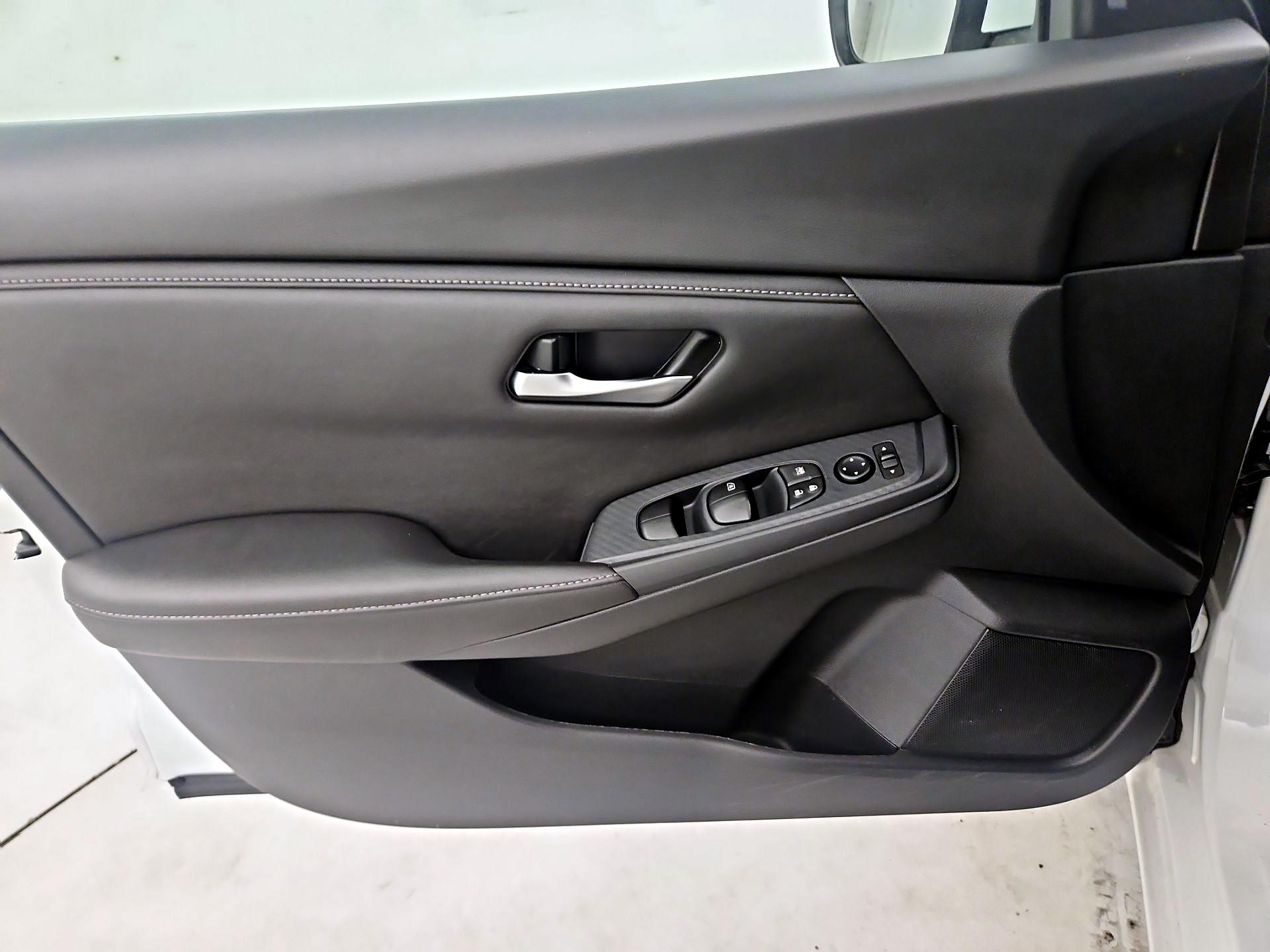 Thumbnail: 2024 Nissan Sentra - 12