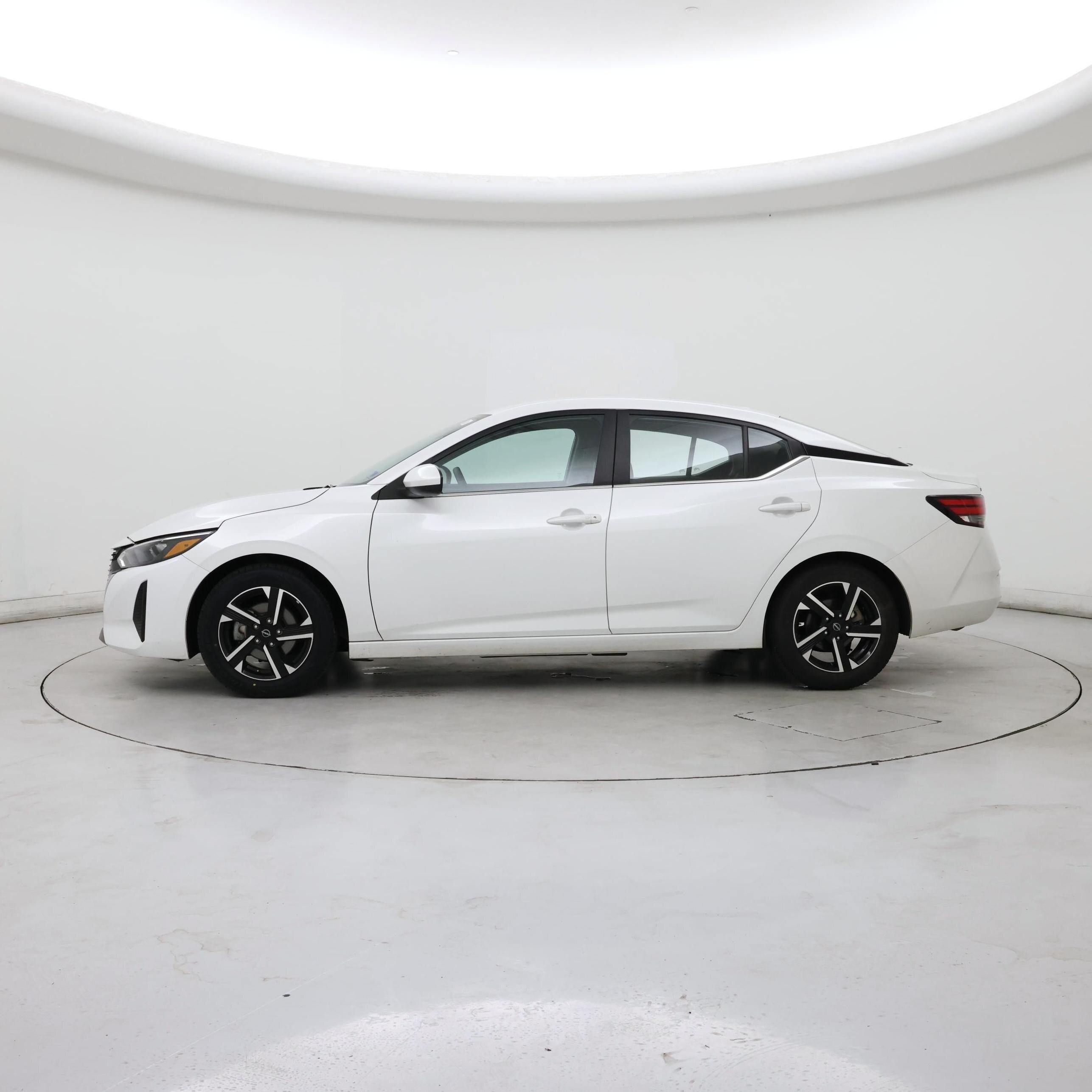 Thumbnail: 2024 Nissan Sentra - 3