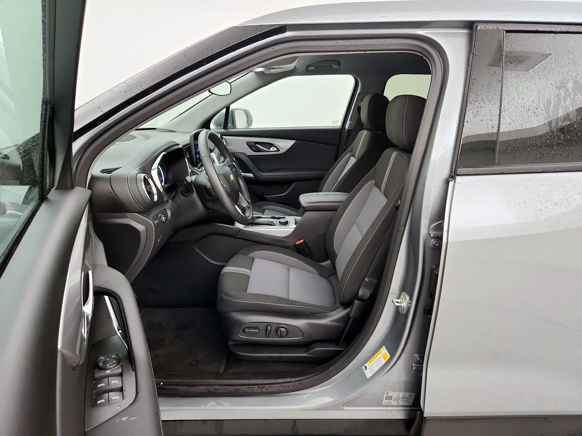 Thumbnail: 2025 Chevrolet Blazer - 11