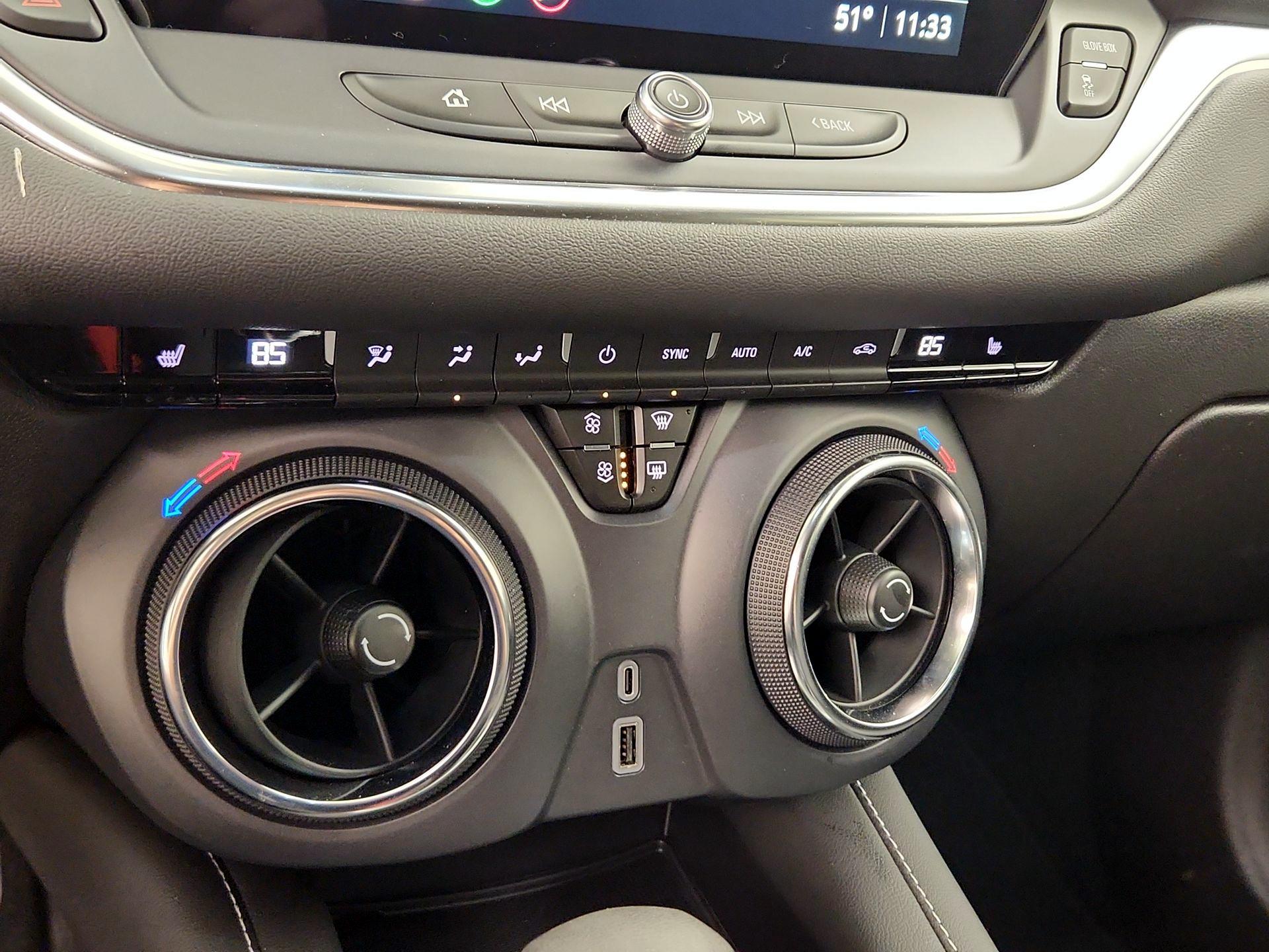 Thumbnail: 2025 Chevrolet Blazer - 16