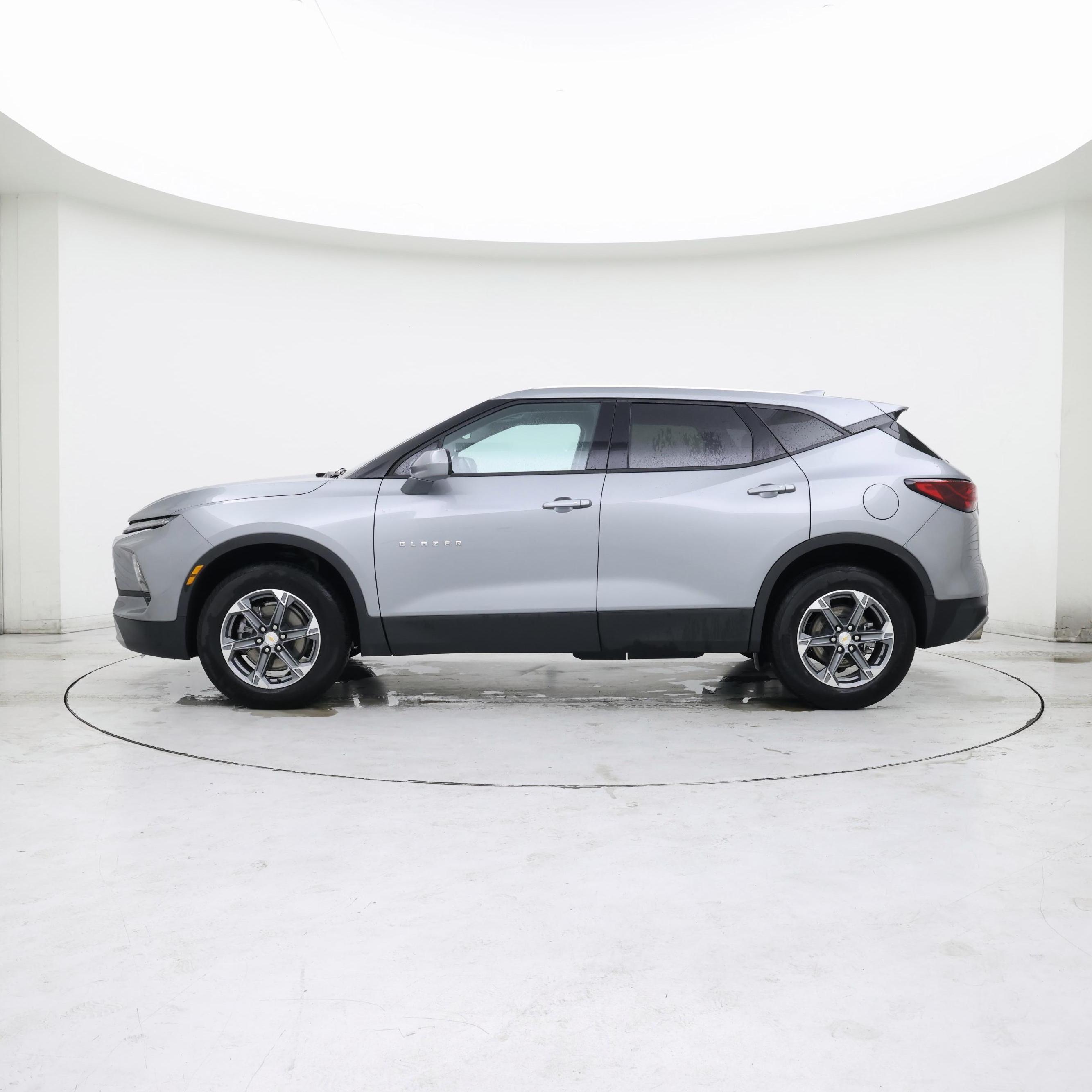 Thumbnail: 2025 Chevrolet Blazer - 3