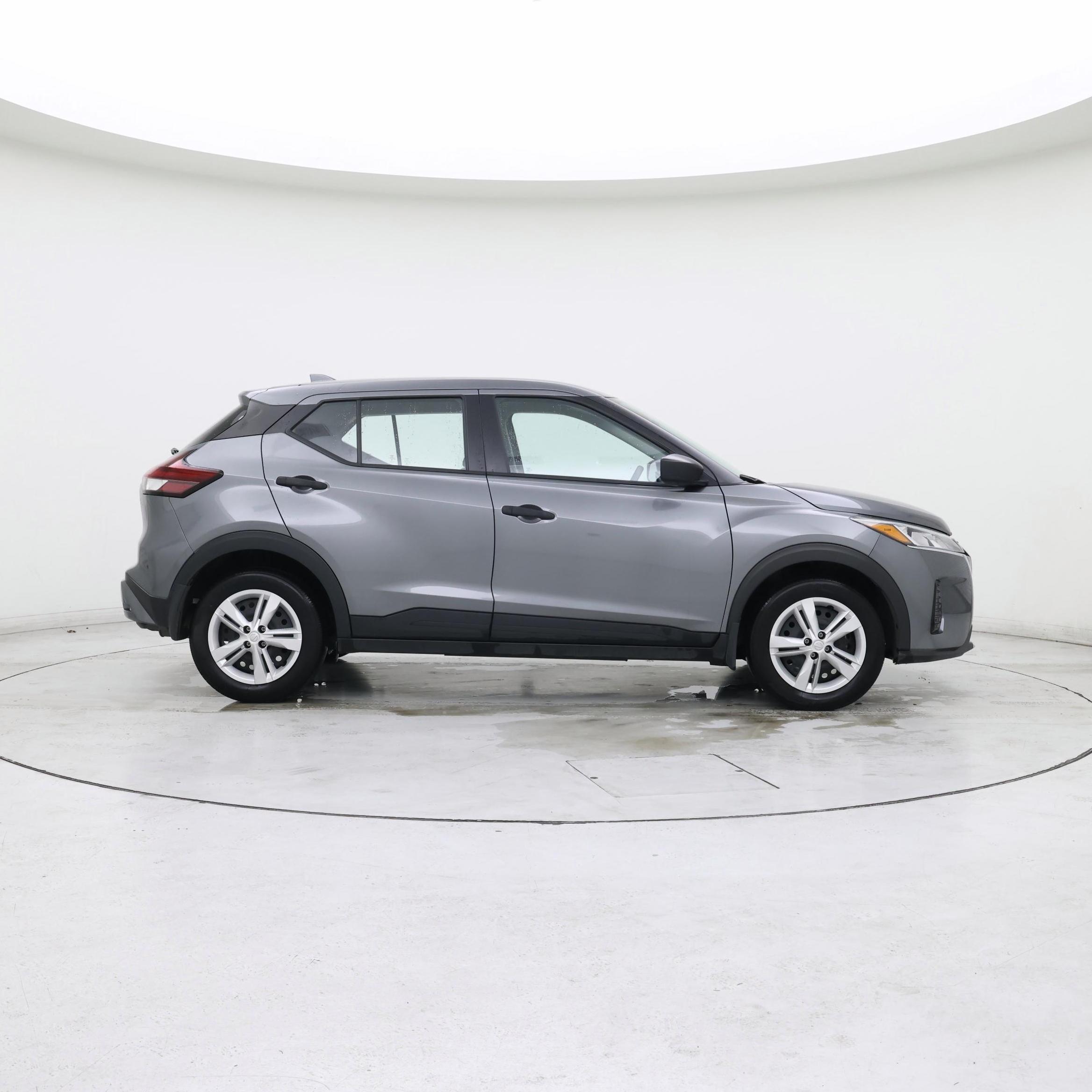 Thumbnail: 2024 Nissan Kicks - 7