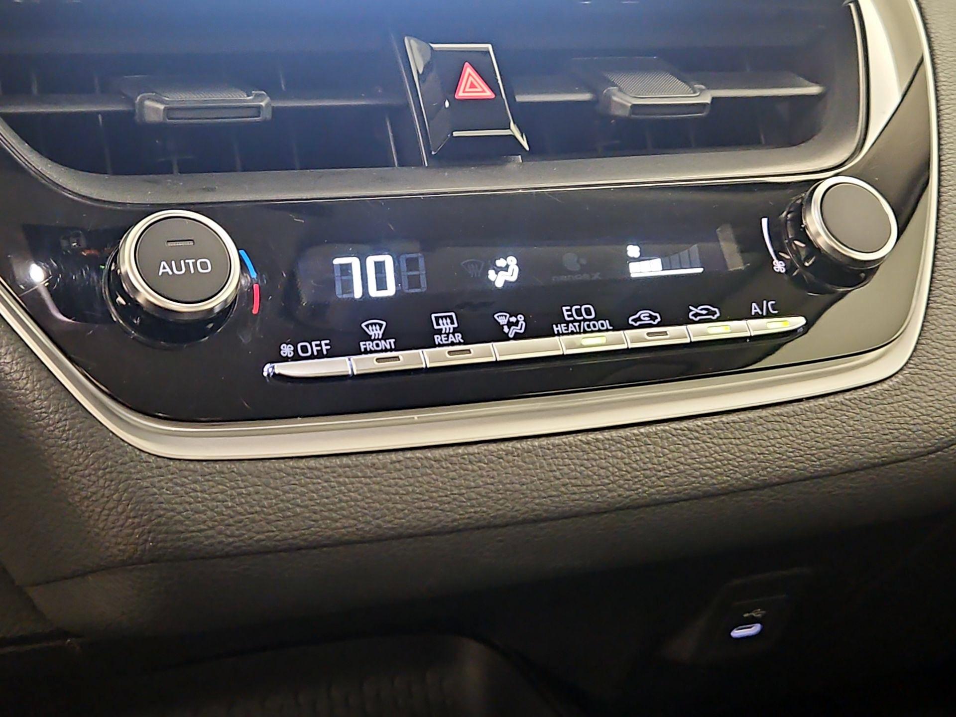 Thumbnail: 2025 Toyota Corolla - 16