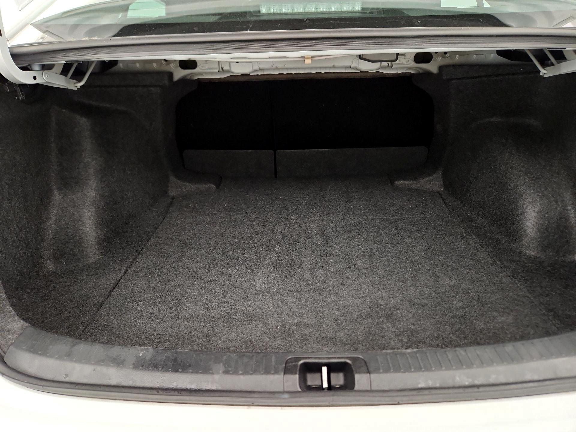 Thumbnail: 2025 Toyota Corolla - 20