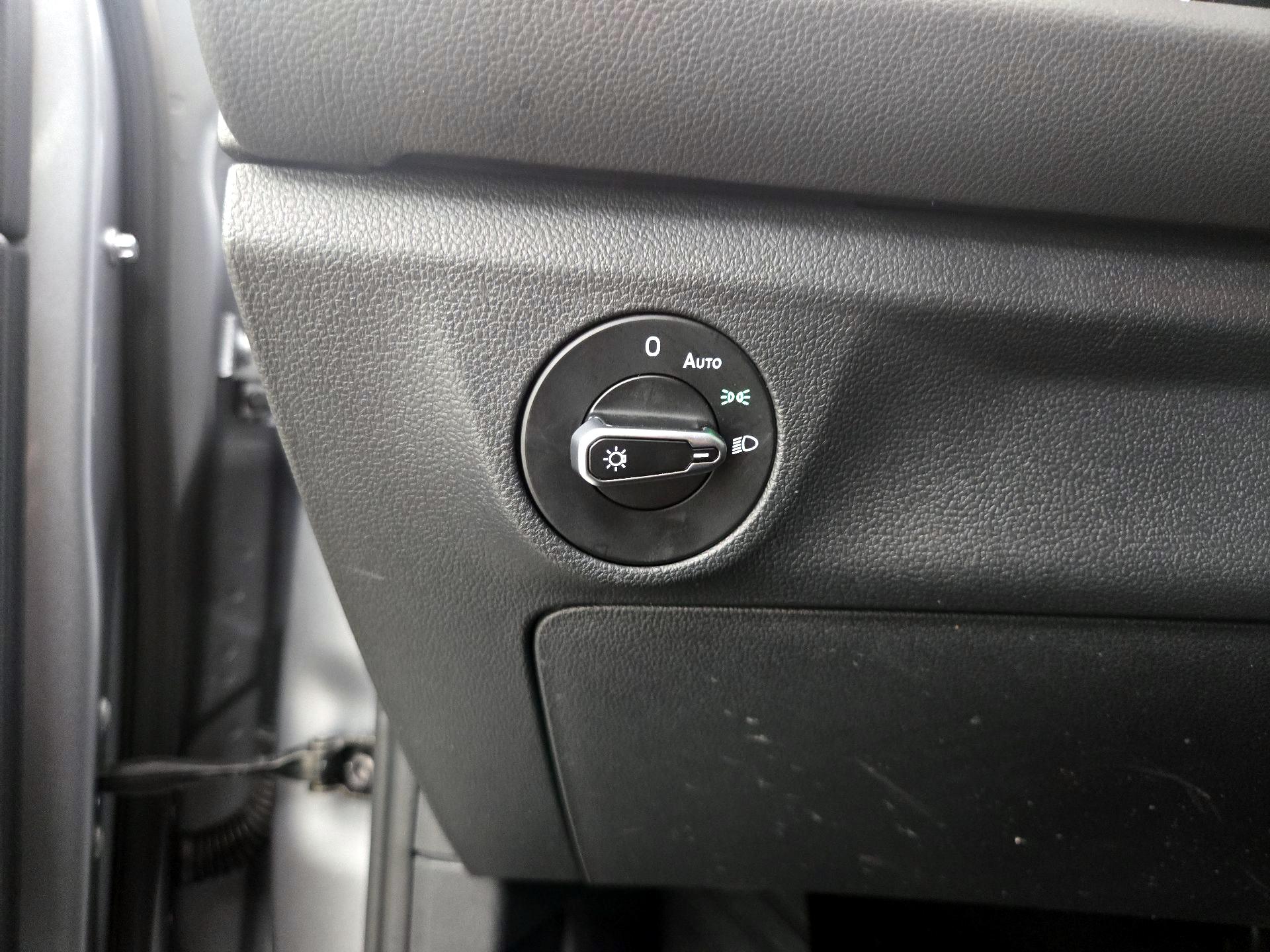 Thumbnail: 2025 Volkswagen Jetta - 13