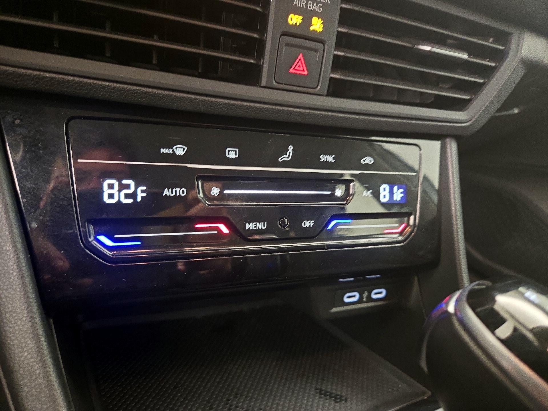 Thumbnail: 2025 Volkswagen Jetta - 16