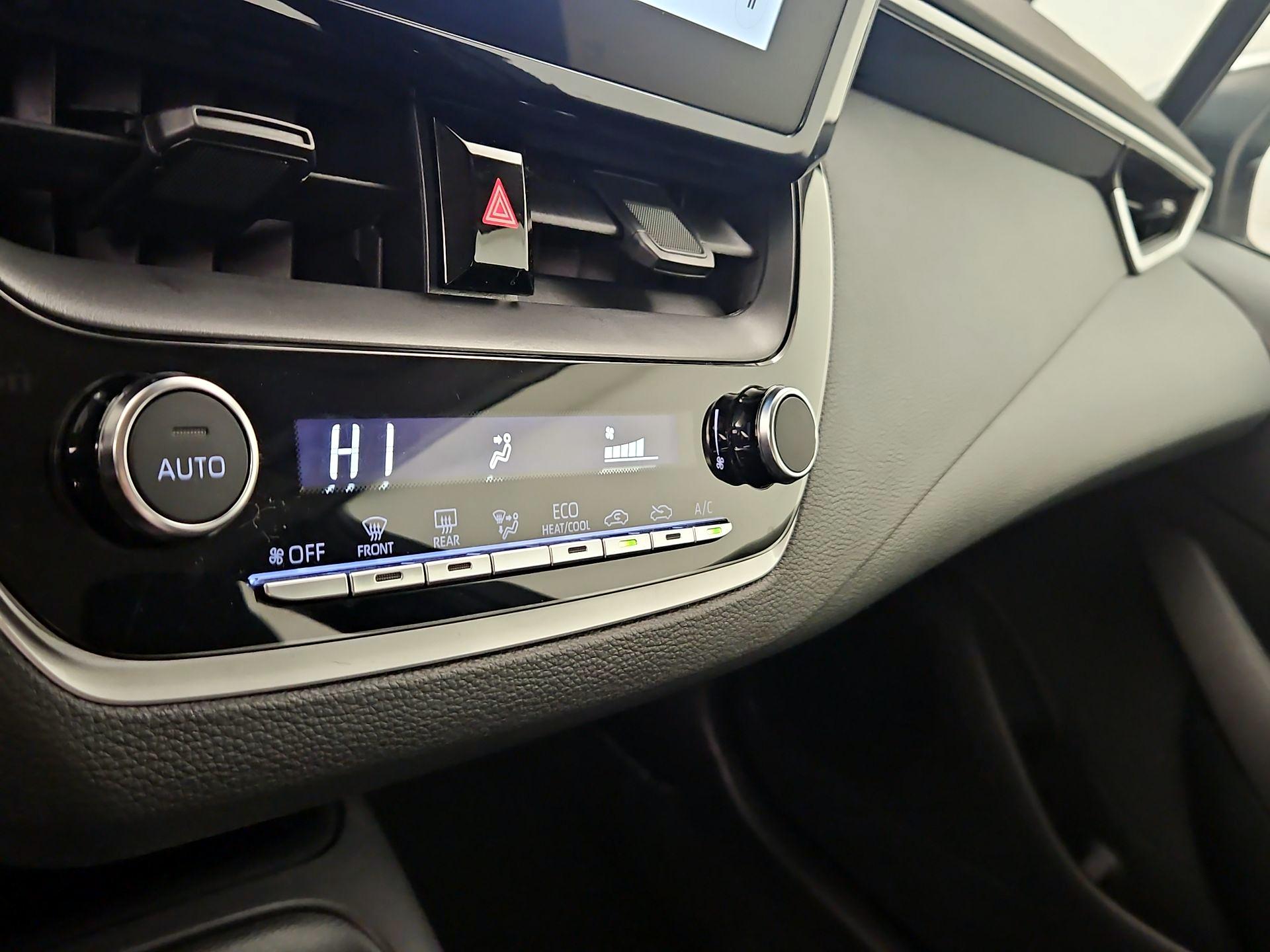 Thumbnail: 2025 Toyota Corolla - 16