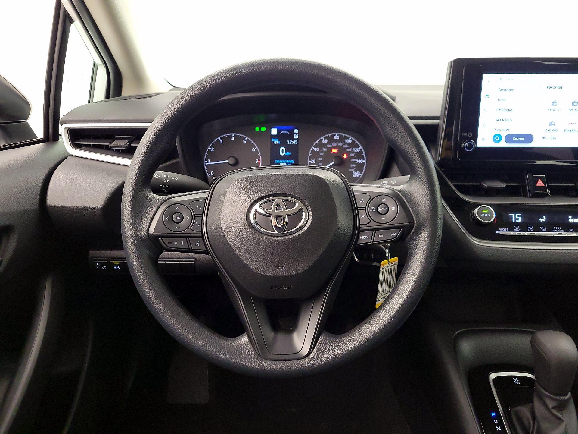 Thumbnail: 2025 Toyota Corolla - 10