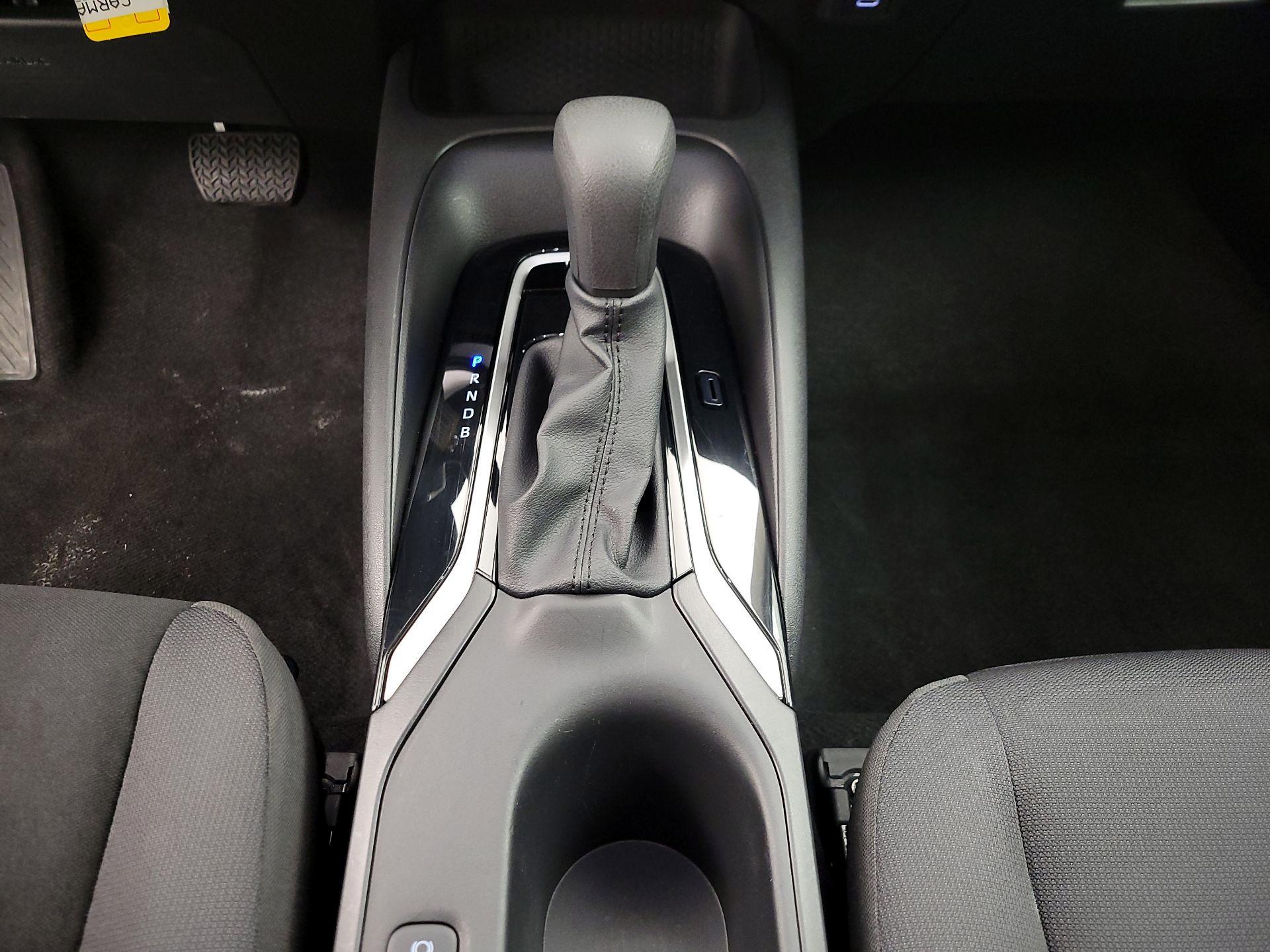 Thumbnail: 2025 Toyota Corolla - 17