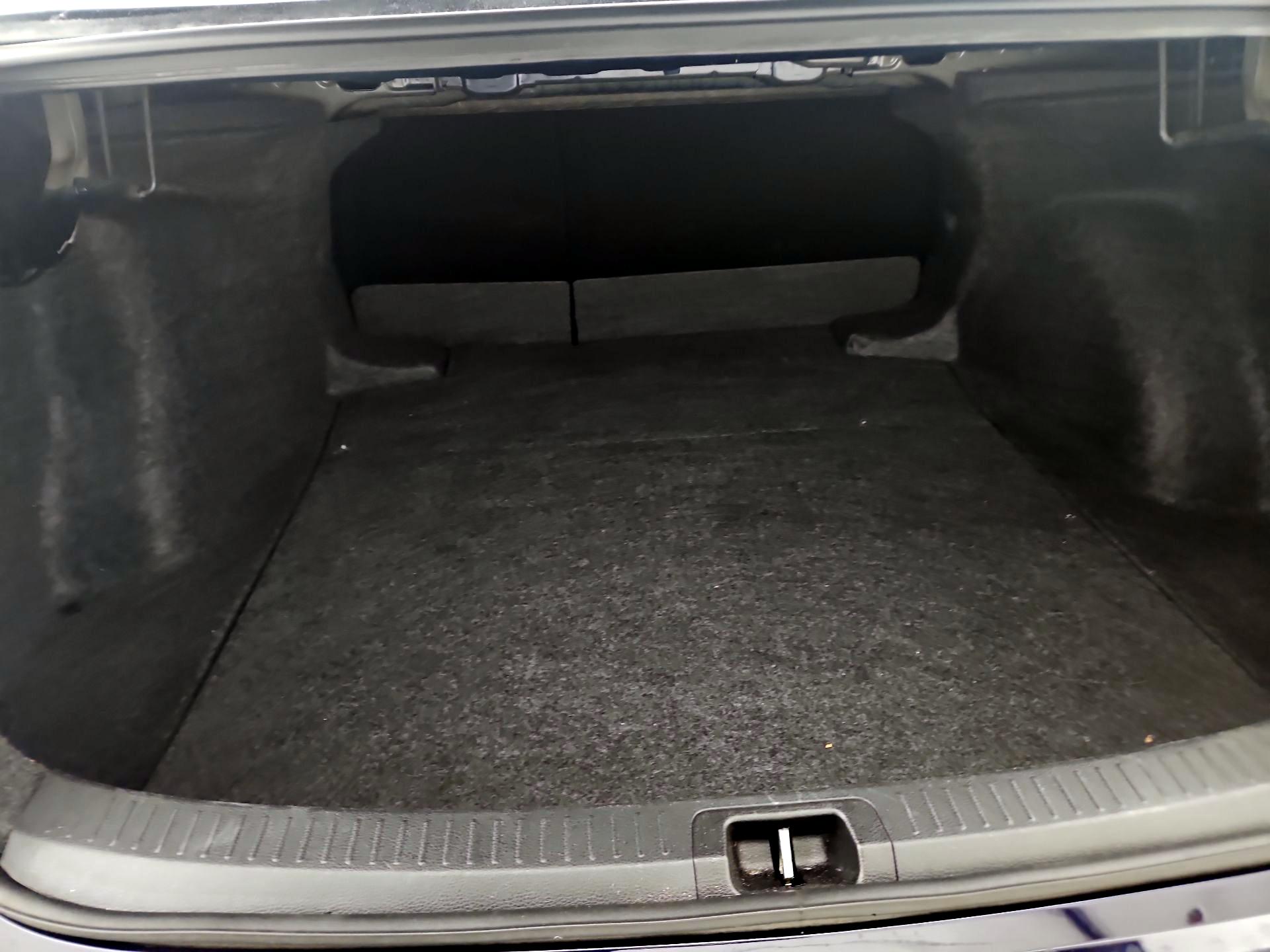 Thumbnail: 2025 Toyota Corolla - 18