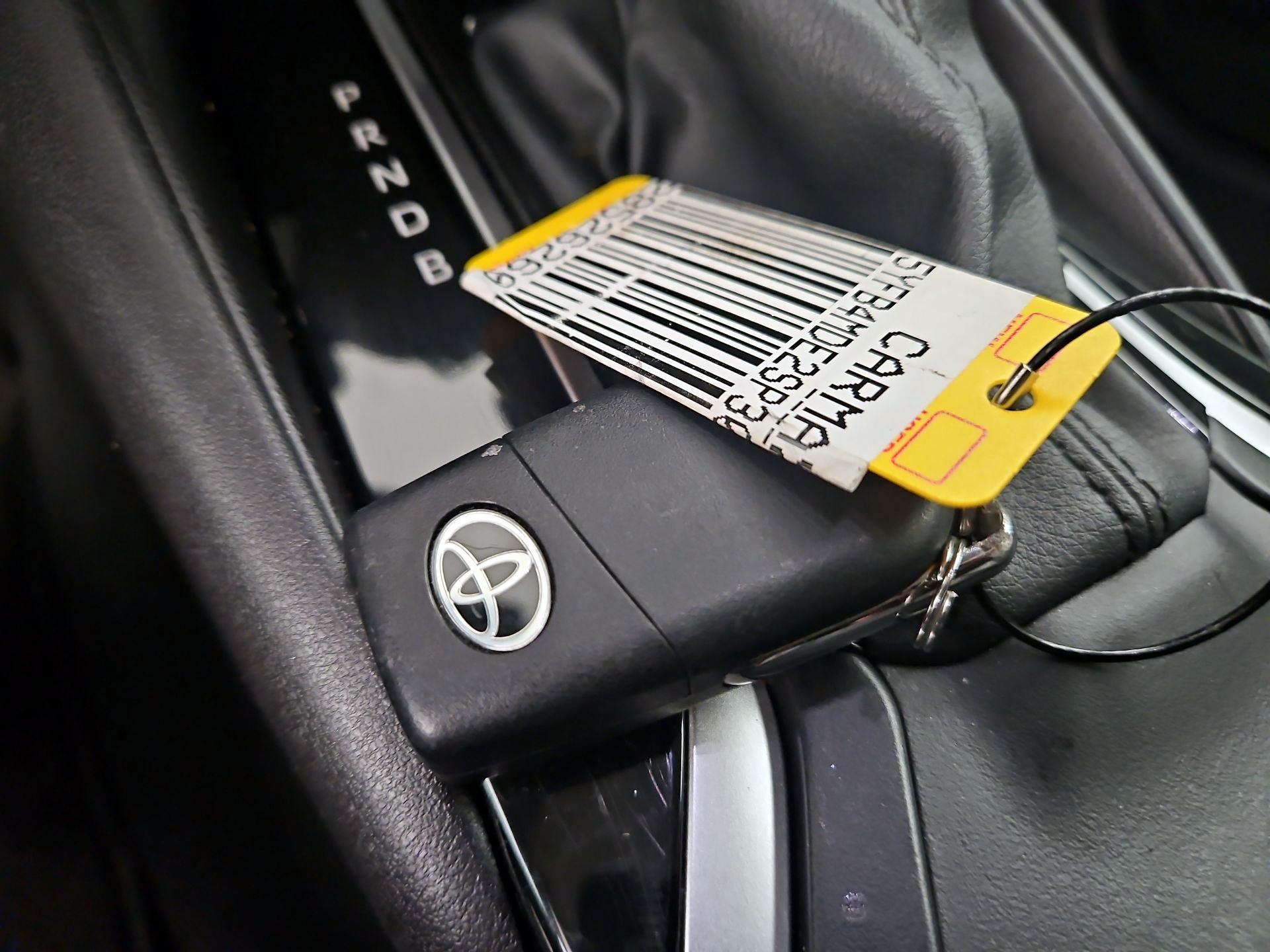 Thumbnail: 2025 Toyota Corolla - 20