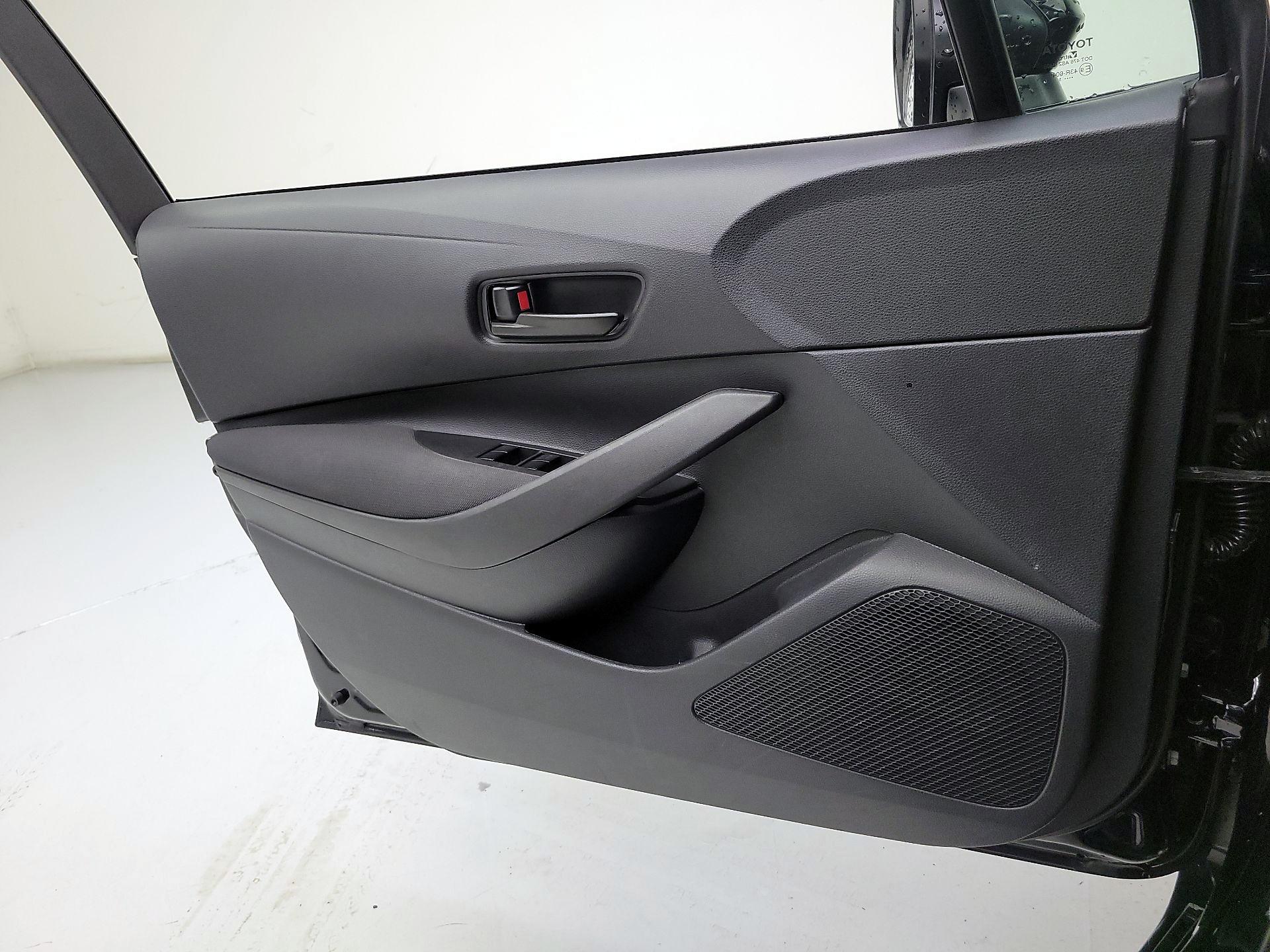 Thumbnail: 2025 Toyota Corolla - 10