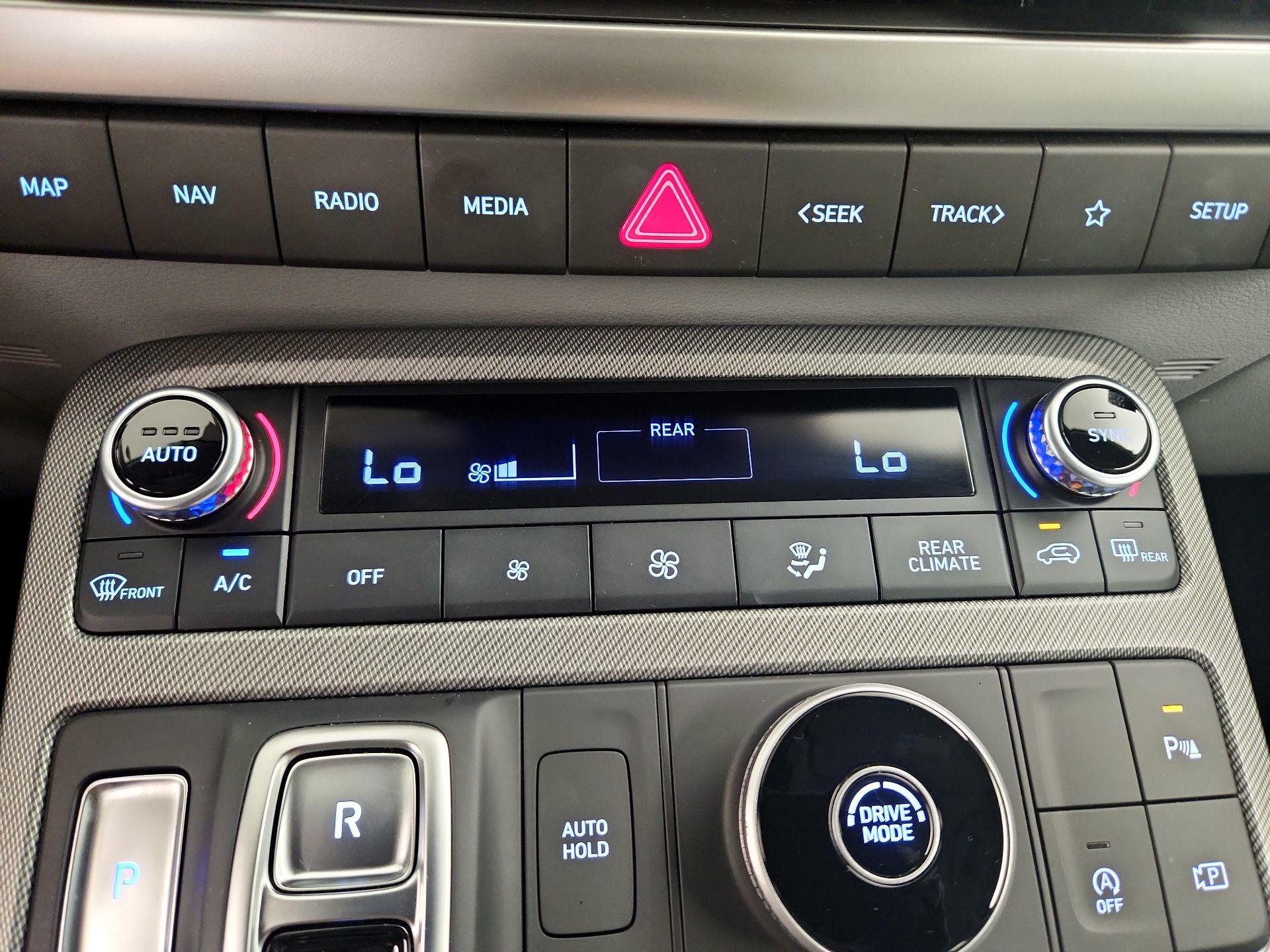 Thumbnail: 2025 Hyundai Palisade - 17