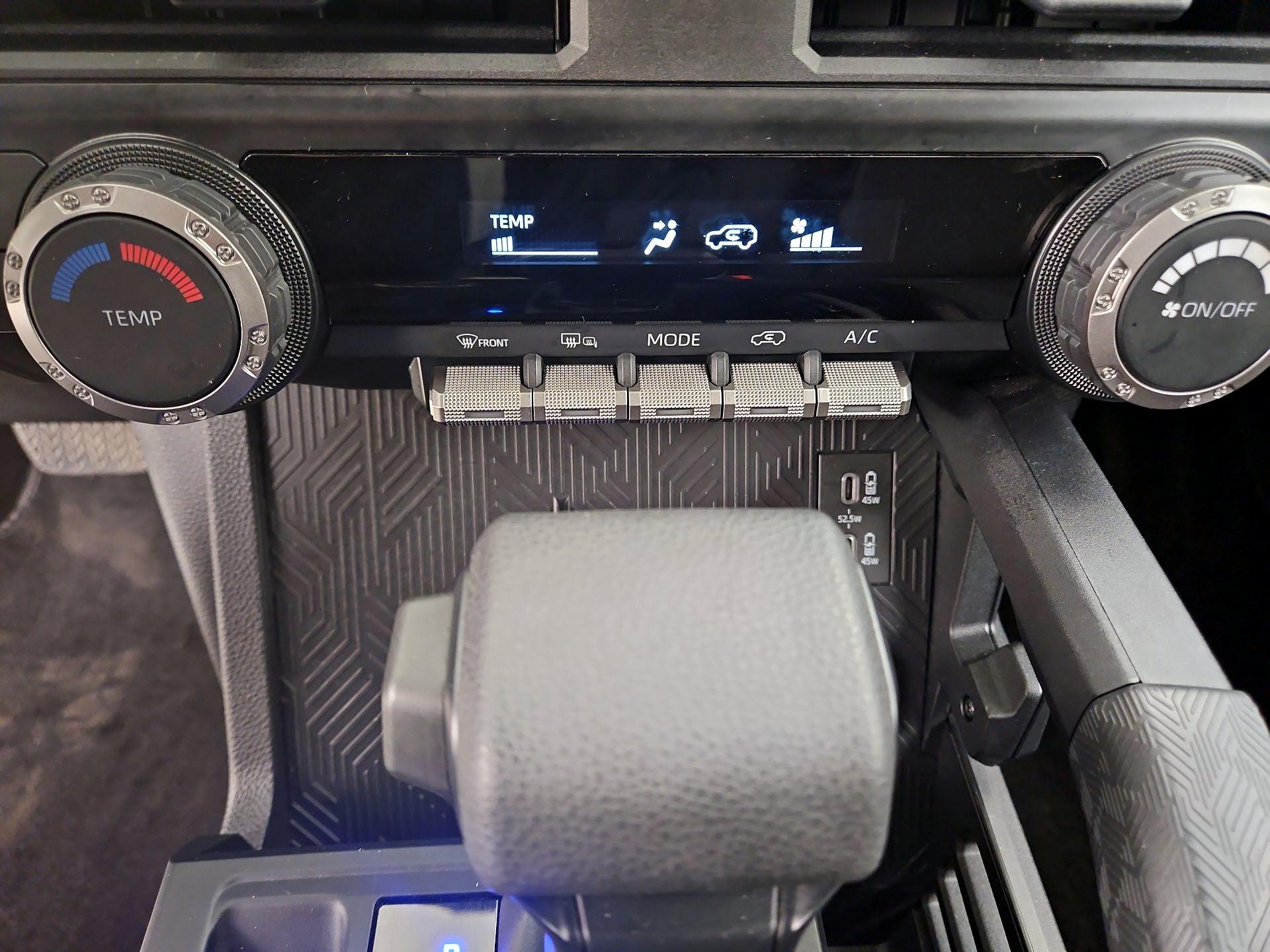 Thumbnail: 2025 Toyota 4Runner - 16