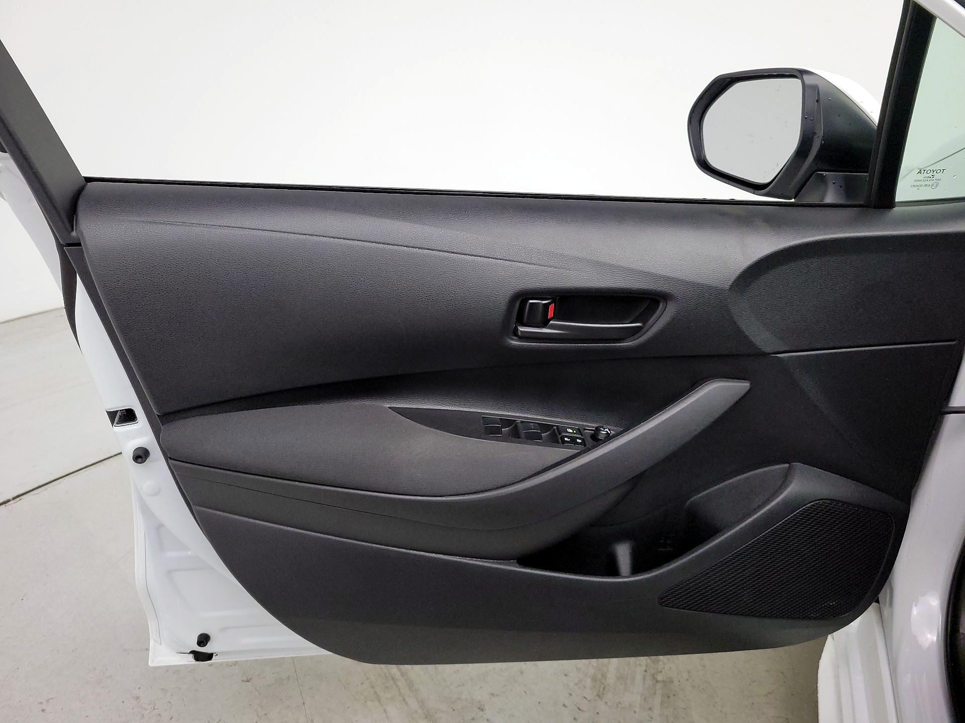 Thumbnail: 2025 Toyota Corolla - 12