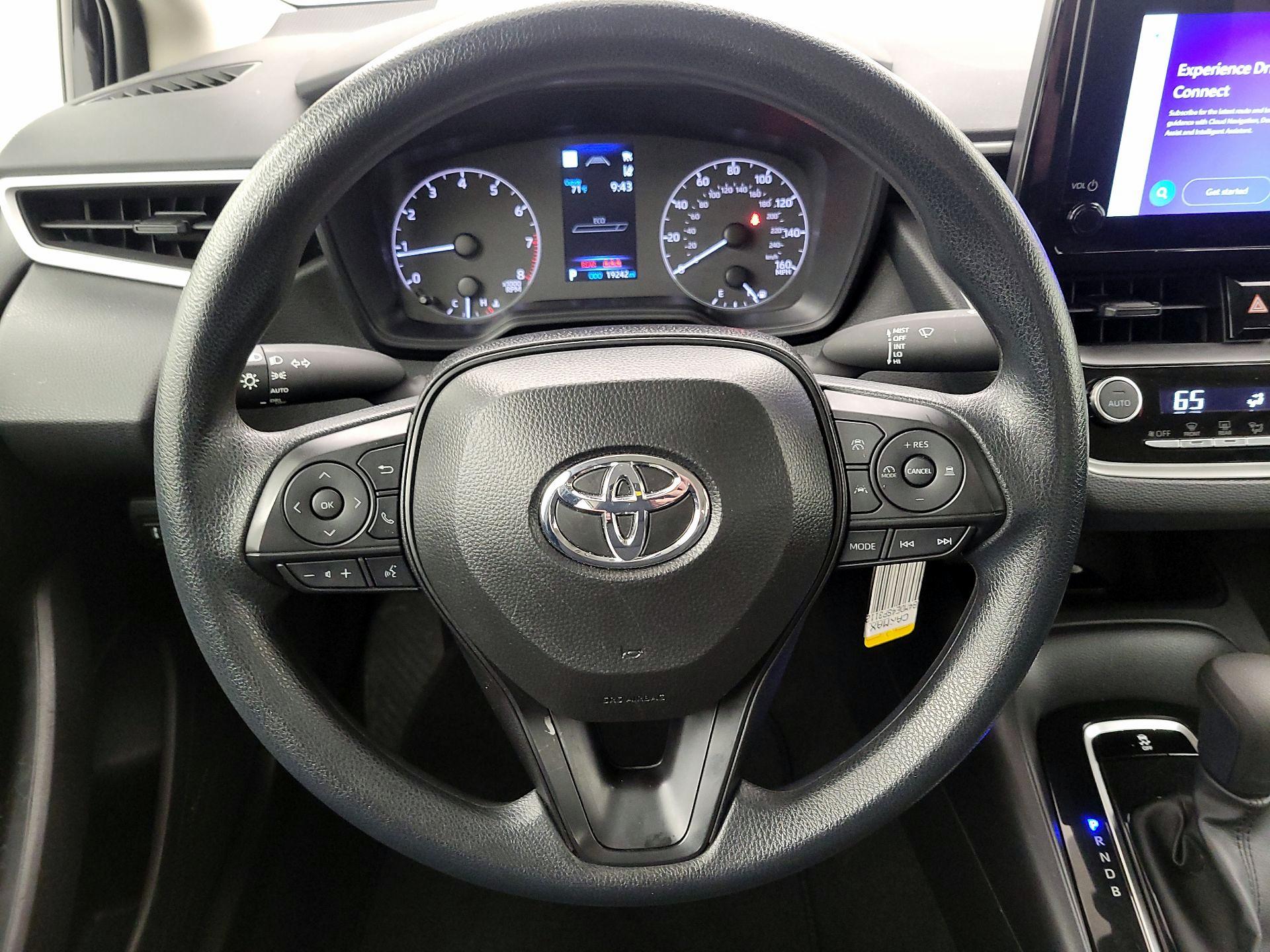 Thumbnail: 2025 Toyota Corolla - 10