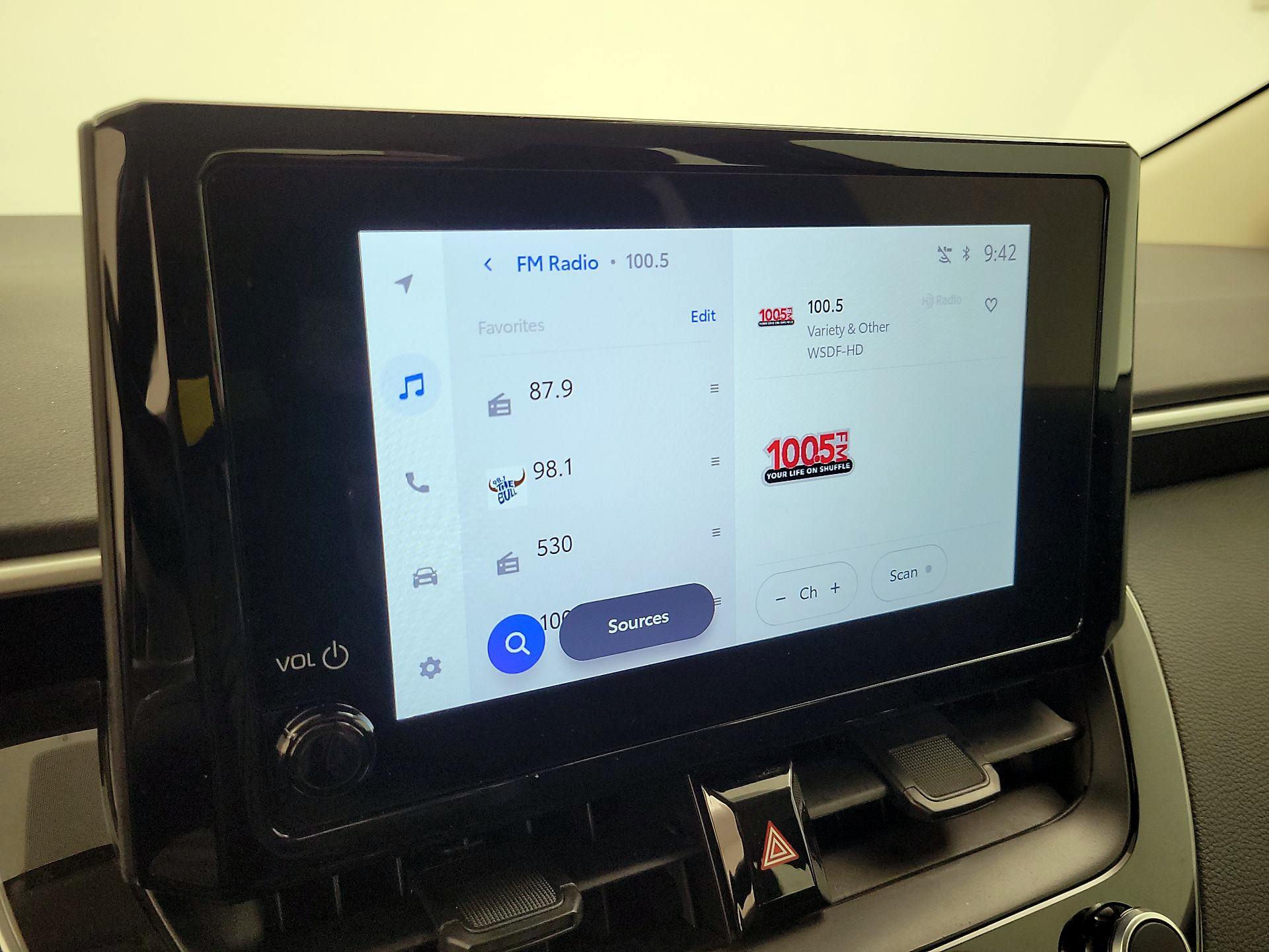 Thumbnail: 2025 Toyota Corolla - 15