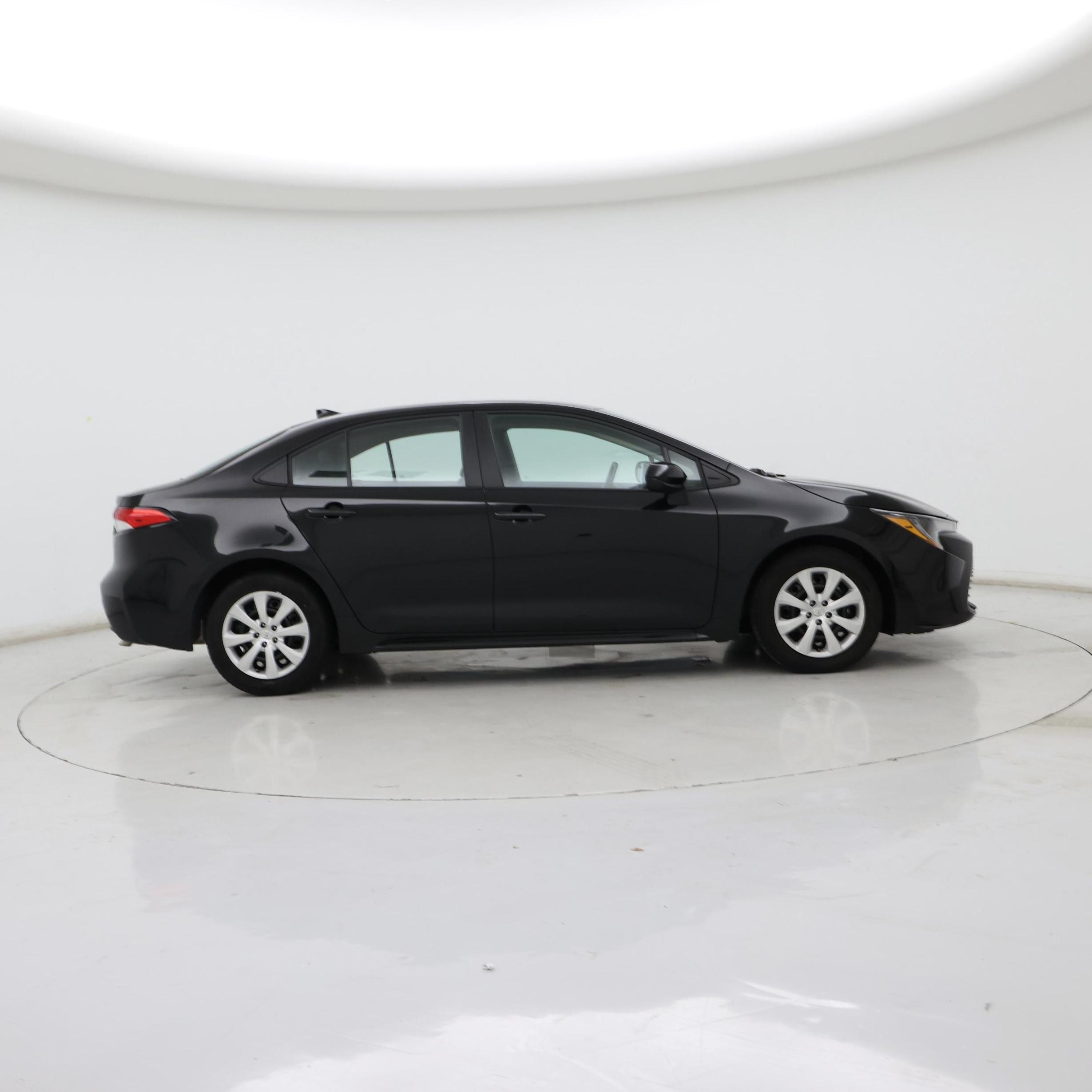 Thumbnail: 2025 Toyota Corolla - 7